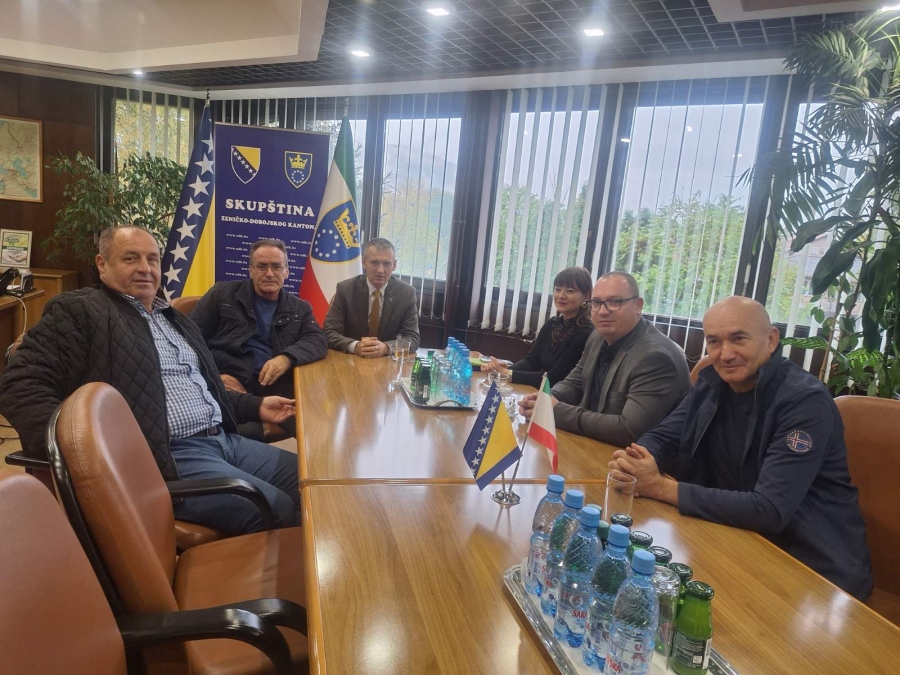 PREDSJEDAVAJUĆI HUSKIĆ RAZGOVARAO SA PREDSTAVNICIMA JOB-A „UNIJA VETERANA“ ZENIČKO-DOBOJSKOG KANTONA