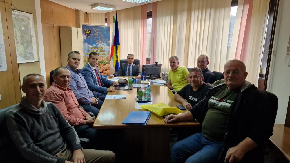 MINISTAR ČAJIĆ RAZGOVARAO S PREDSTAVNICIMA SAVEZA POLJOPRIVREDNIH UDRUŽENJA ZDK - BILJNA PROIZVODNJA