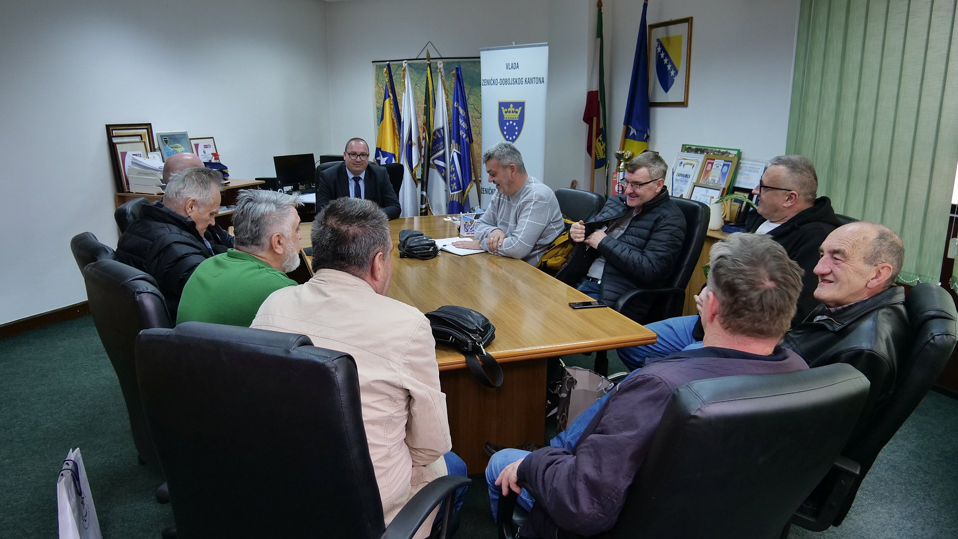 MINISTAR ADNAN SIROVICA UGOSTIO PREDSTAVNIKE KLUBOVA SJEDEĆE ODBOJKE U ZENIČKO-DOBOJSKOM KANTONU