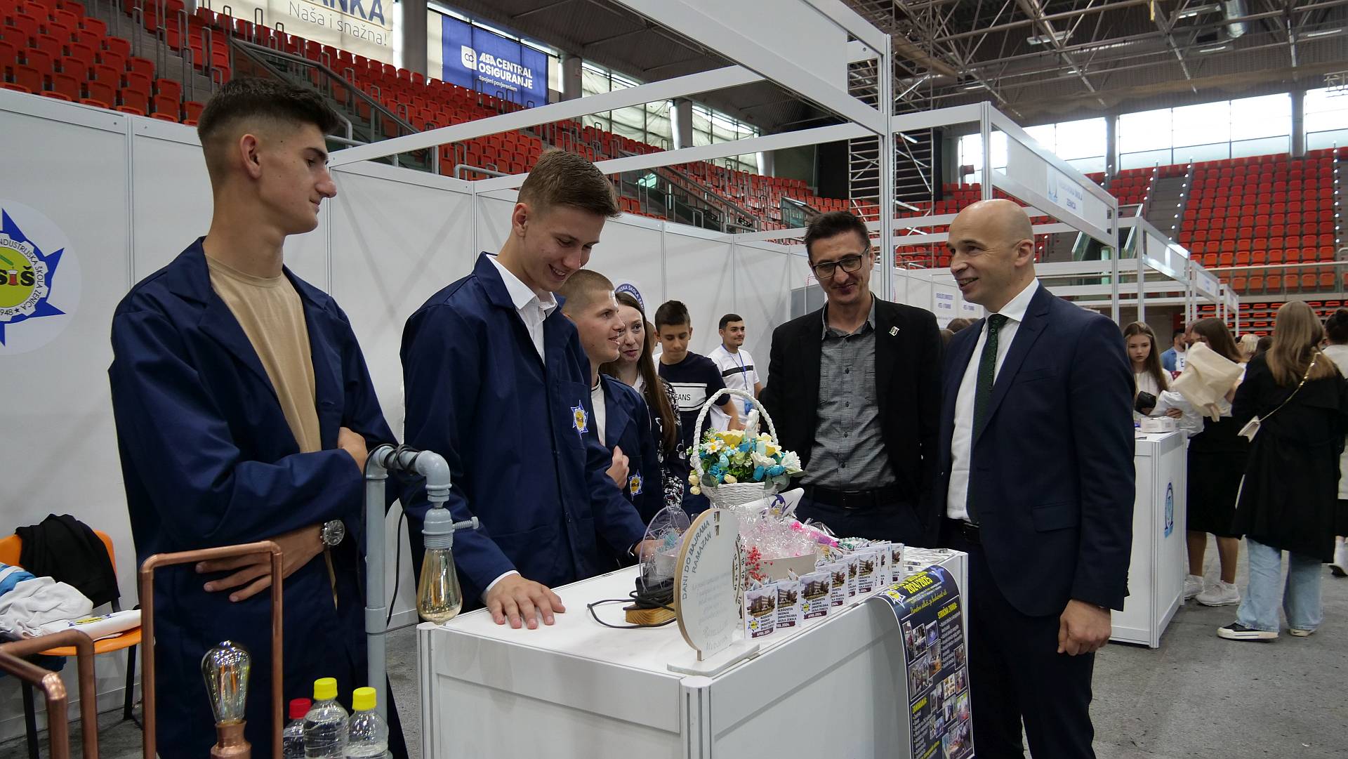 Premijer Pivić na sajmu Zenica Expo: Vlada ZDK snažno podržava koncept cjeloživotnog učenja