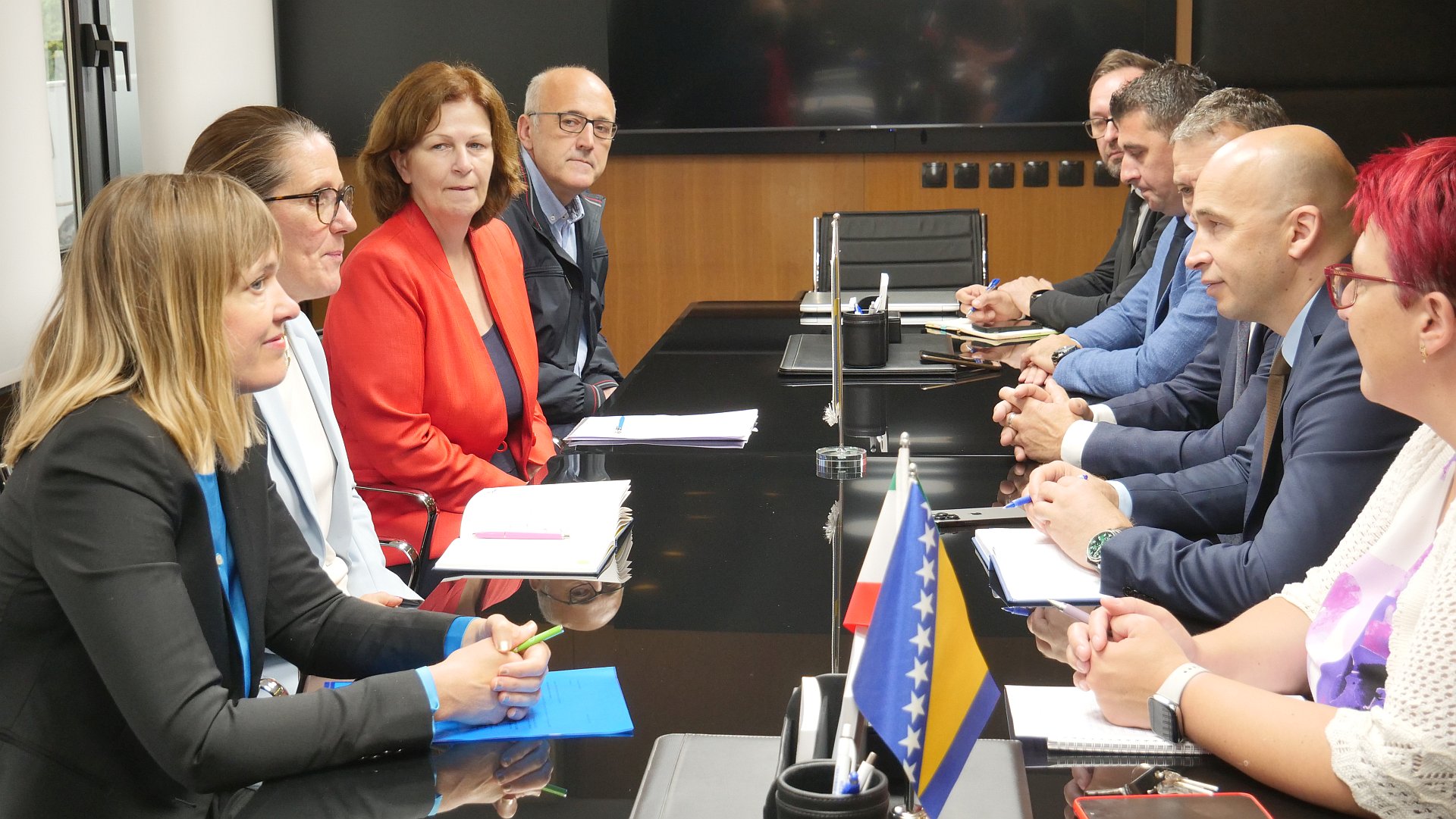 Ambasadorica Lagerlöf posjetila Zeničko-dobojski kanton: Podrška Švedske borbi protiv korupcije i nasilja te jačanju privredne saradnje