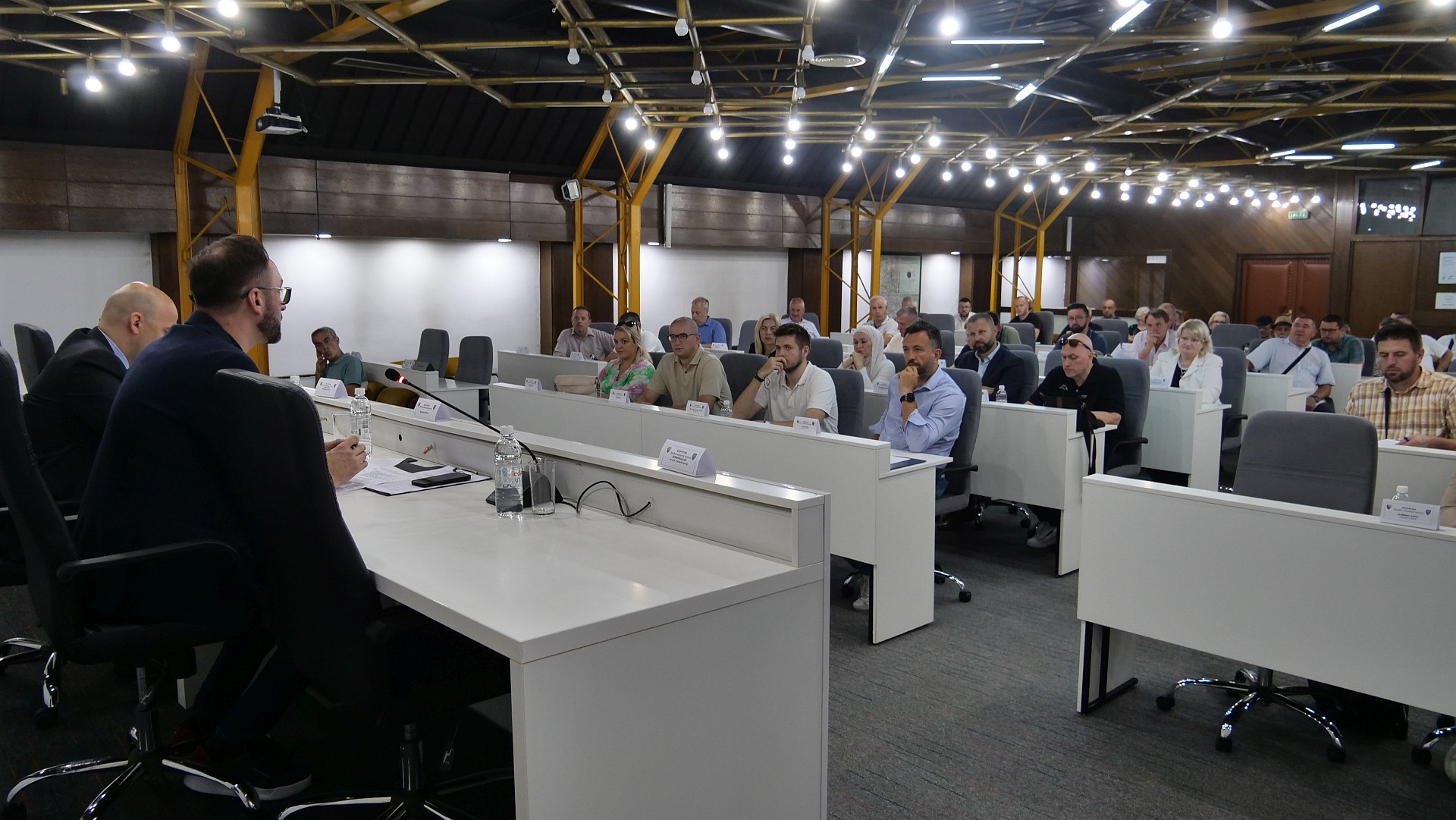 Vlada ZDK izdvojila 470.000 KM za podršku medijima i projekte nevladinih organizacija