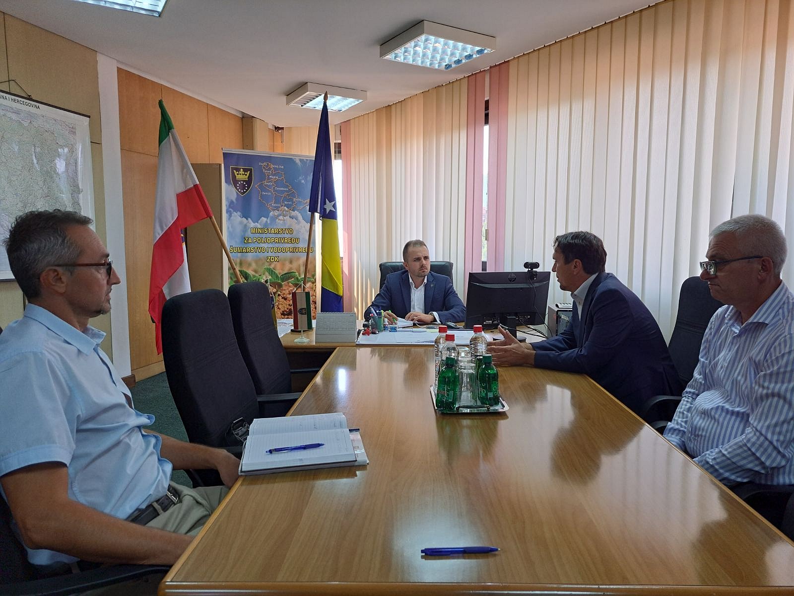 Ministar Jasmin Čajić razgovarao sa načelnikom Usore Zvonimirom Anđelićem