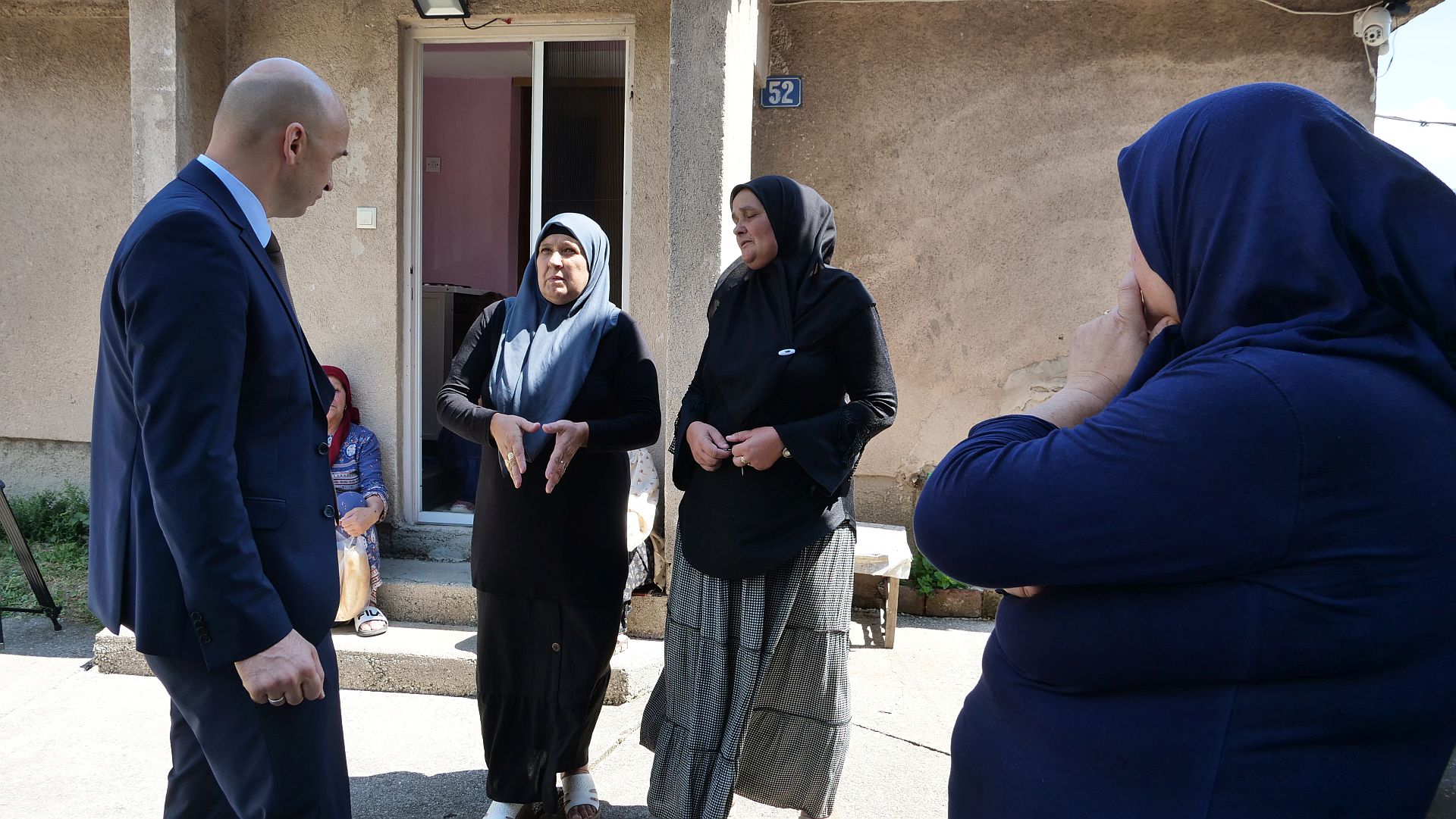 Premijer Nezir Pivić posjetio Ljubetovo: Vlada odobrila sredstva za izgradnju dvije kuće