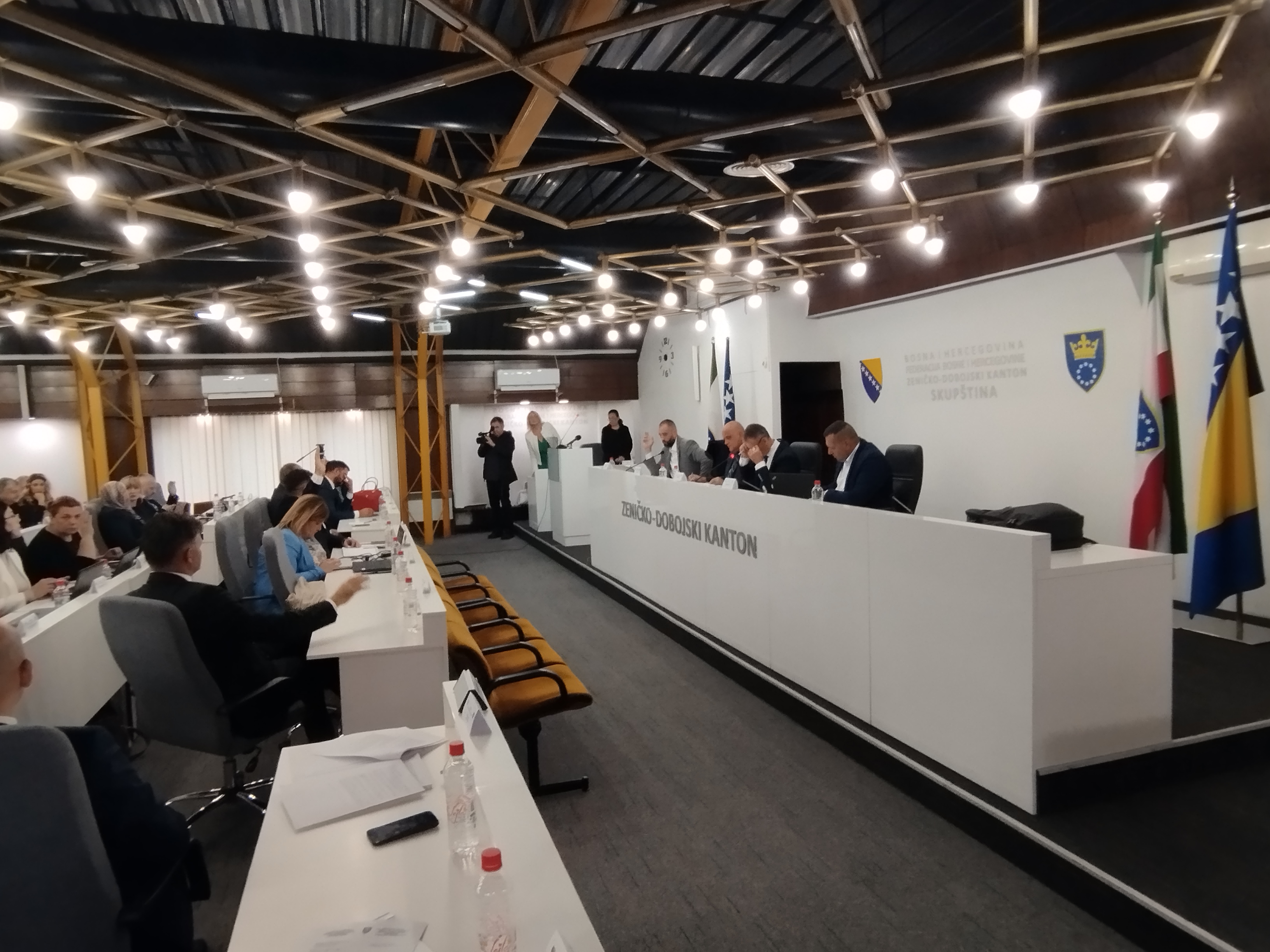 Saopćenje sa 30. sjednice Skupštine Zeničko-dobojskog kantona 