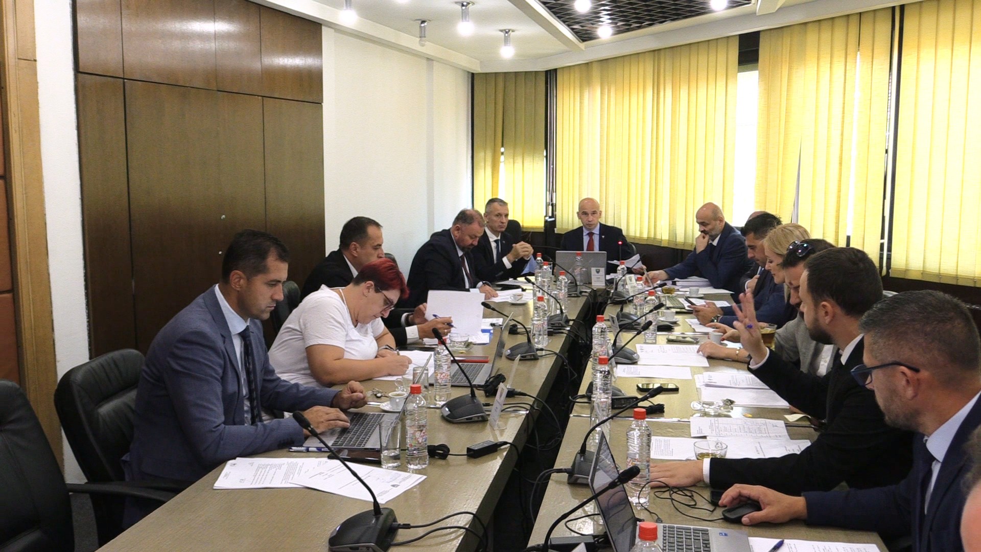 Vlada ZDK usvojila izmjene i dopune Zakona o policijskim službenicima te Izvještaj o implementaciji Strategije razvoja za period 2021-2023. godina