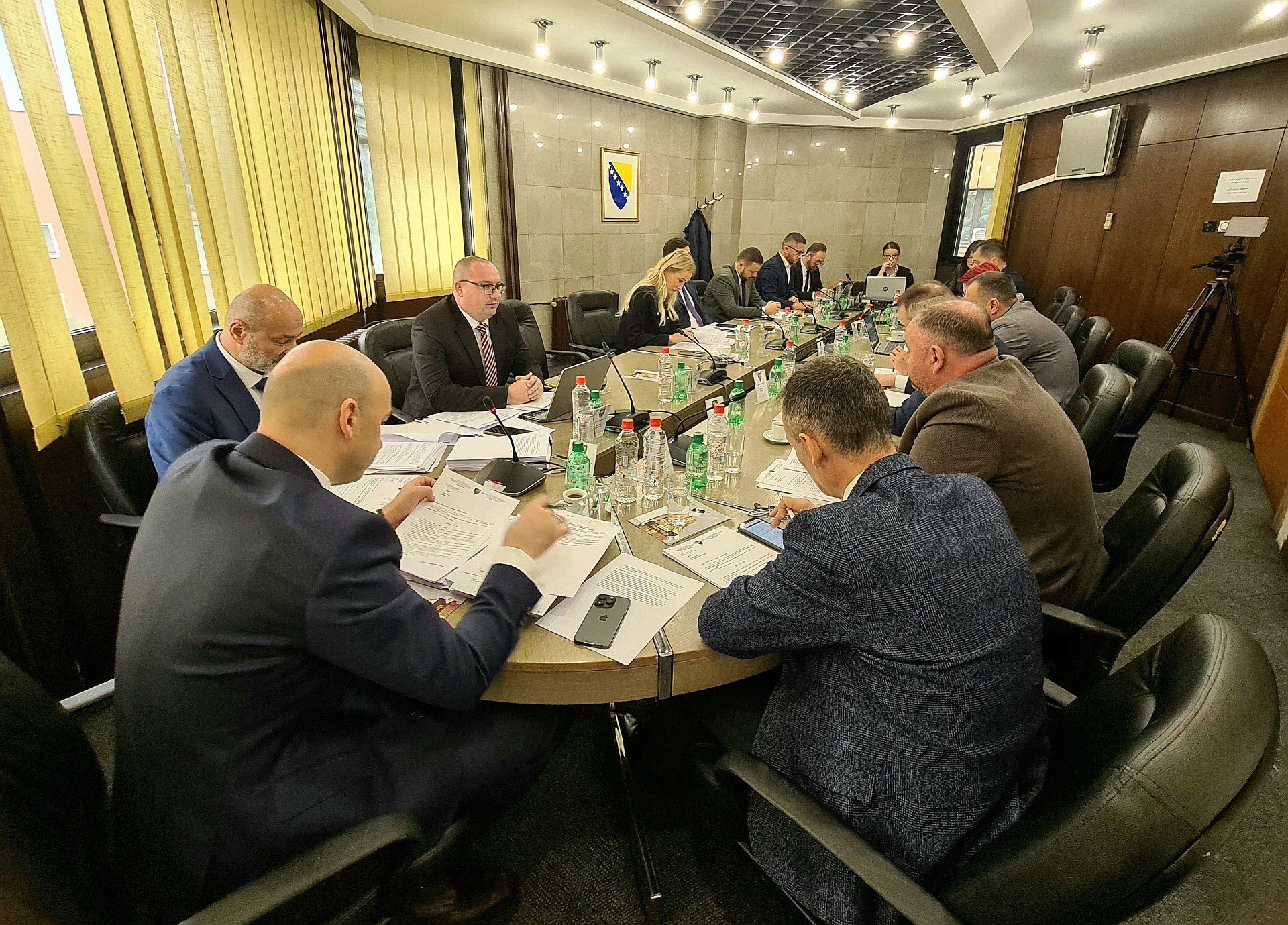 Jednokratna pomoć za 8.160 korisnika egzistencijalne naknade i ratnih vojnih invalida, poljoprivrednicima poticaji u iznosu od 1,7 miliona KM