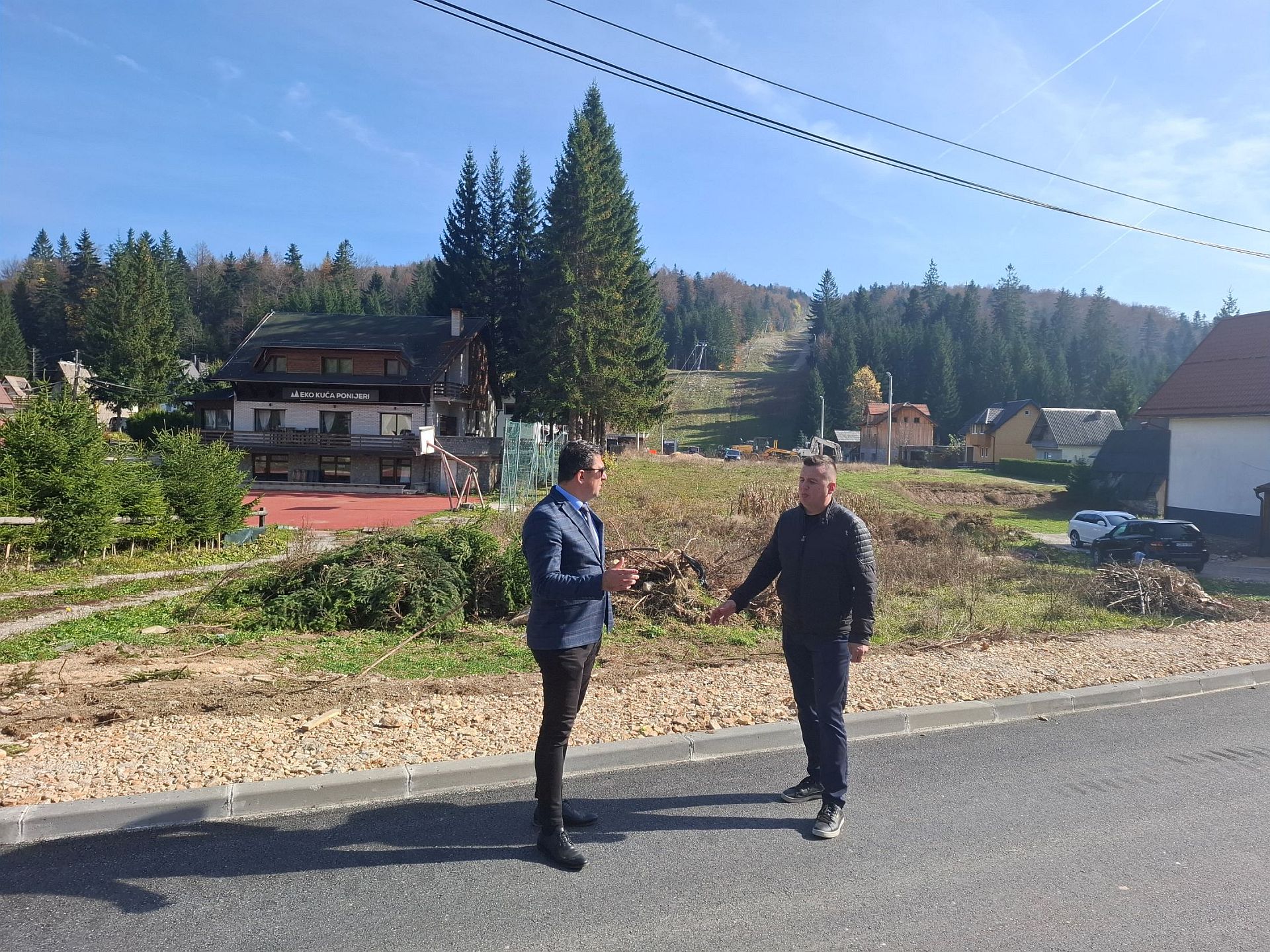 Ministar Šabani na Ponijerima: Razvojem infrastrukture i zaštitom okoline turizam će postati značajna privredna grana u ZDK