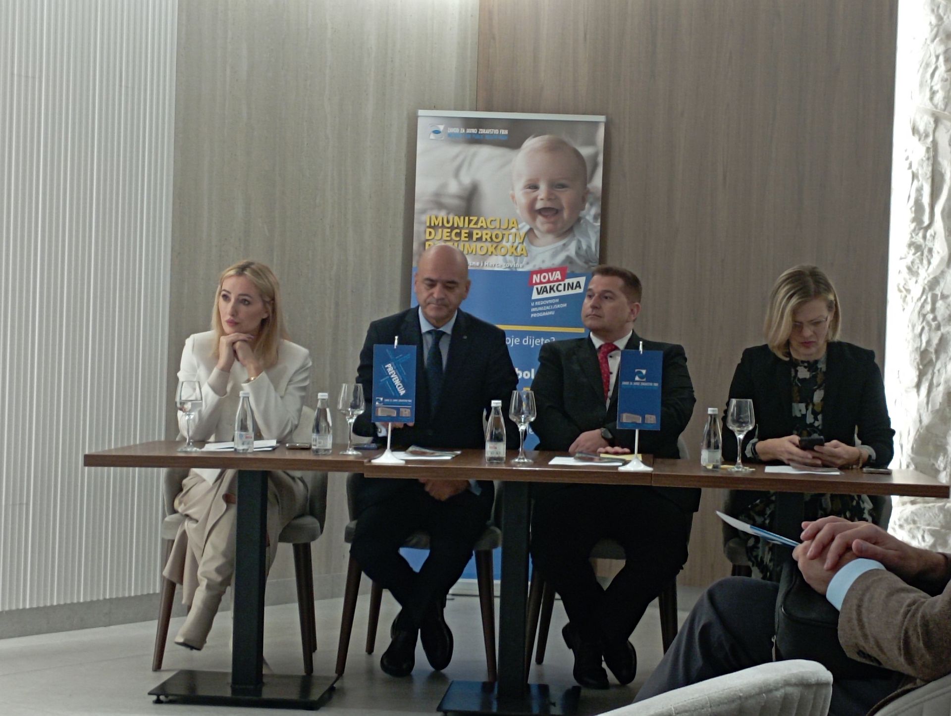 Ministrica Salčinović prisustvovala edukativnoj radionici o uvođenju pneumokokne vakcine u redovni program imunizacije u FBiH