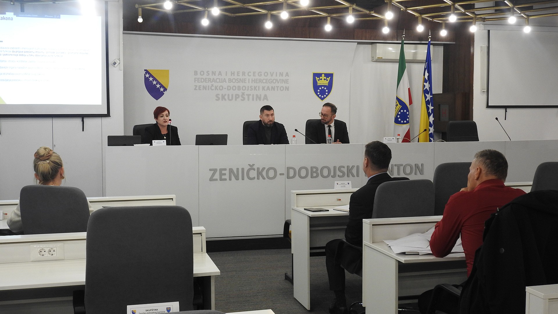 Zakon o prijavljivanju i postupku provjere podataka o imovini nosilaca javnih funkcija vraća povjerenje građana u javnu vlast