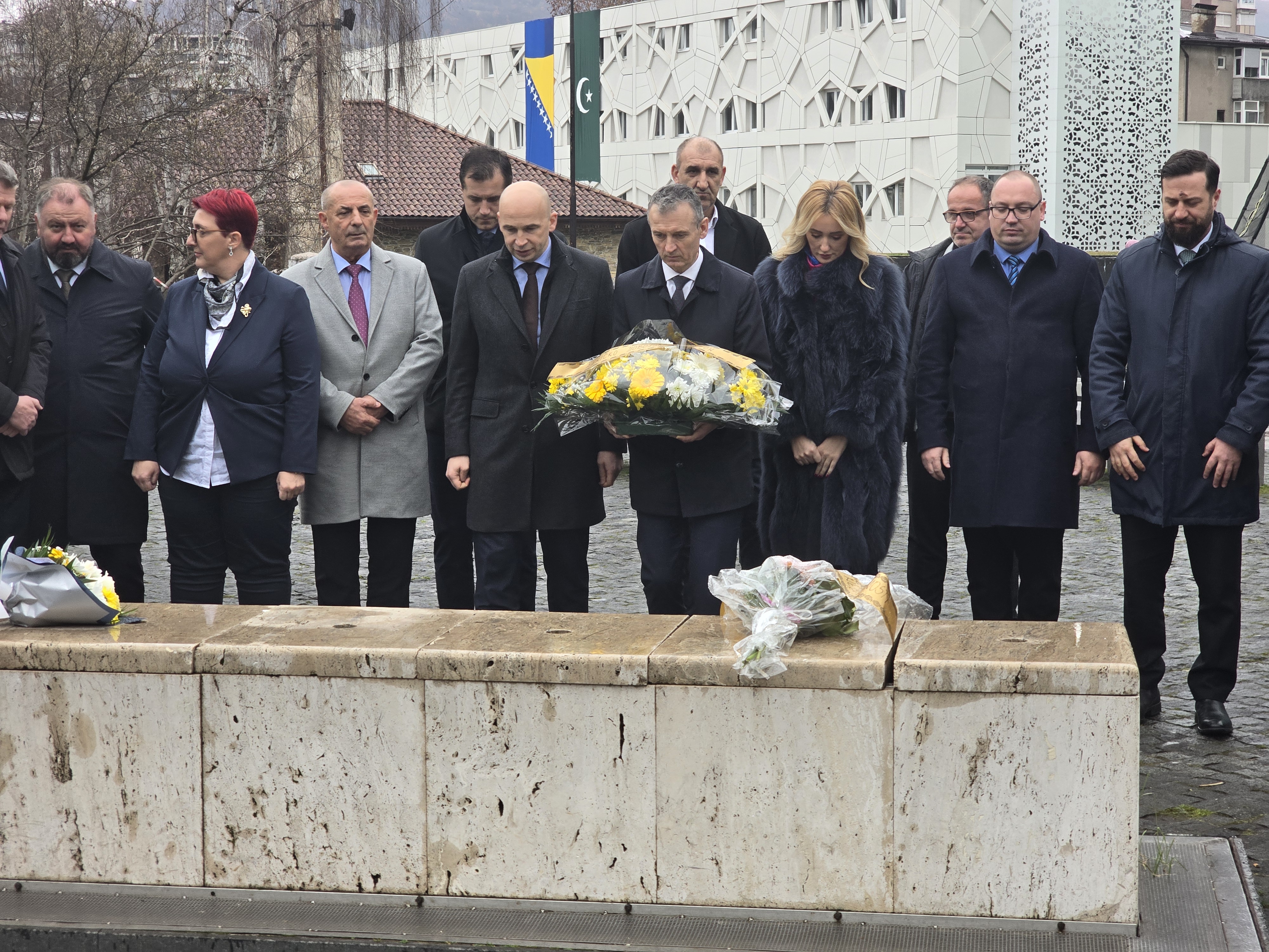 Predsjedavajući Skupštine ZDK Ćazim Huskić na svečanoj akademiji povodom Dana nezavisnosti BiH: Neka naša nezavisnost bude most koji povezuje prošlost, sadašnjost i budućnost – most koji vodi prosperitetu i jedinstvu