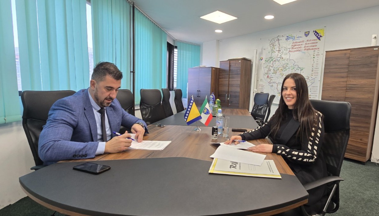 Ugovorom o održavanju ceste Novi Šeher–Jelah stvoreni uslovi za sanaciju oštećenja nastalih velikim klizištem u Mladoševici