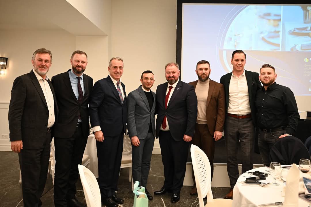 Ministar Šibonjić razgovarao sa gradonačelnikom Frankfurta o proširenju privredne saradnje