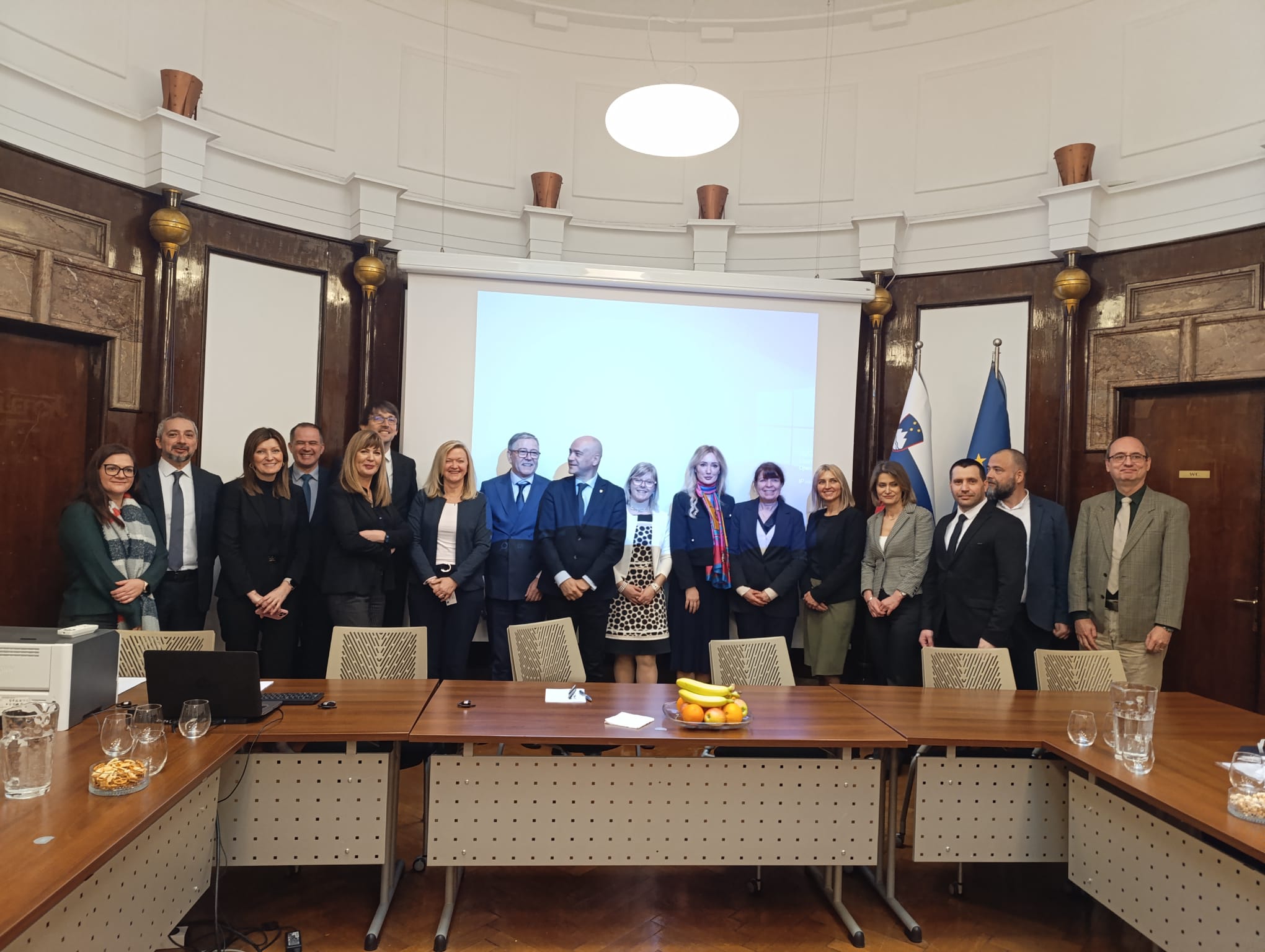 Ministrica zdravstva ZDK Aida Salčinović sa delegacijom iz BiH bila u studijskoj posjeti Sloveniji