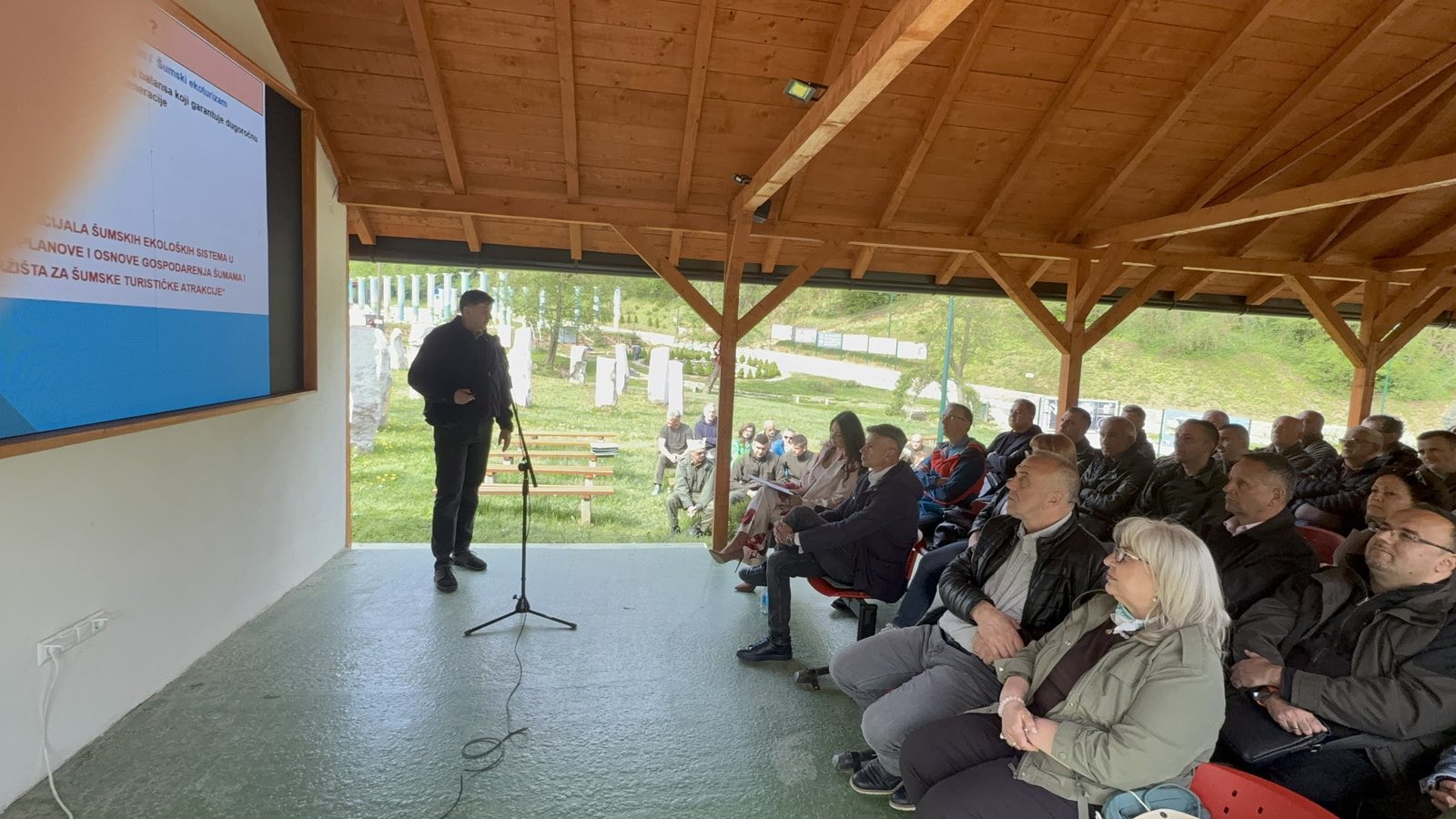 Edukativno druženje šumara ZDK: Stručne prezentacije i sadnja „šumice partnerstva“ u Visokom