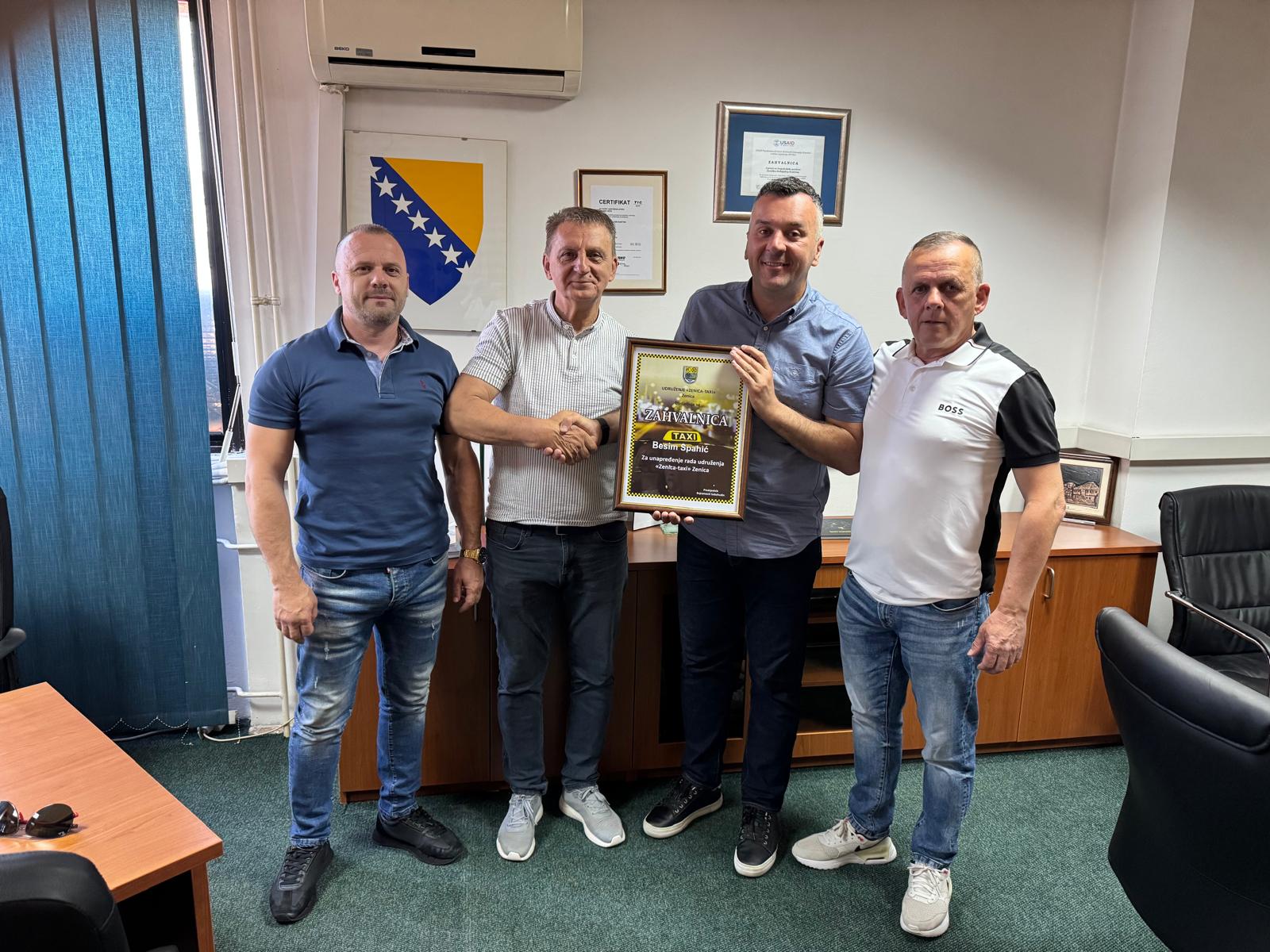 Kantonalna inspekcija značajno doprinijela suzbijanju nelegalnog taksi prijevoza na području Grada Zenica