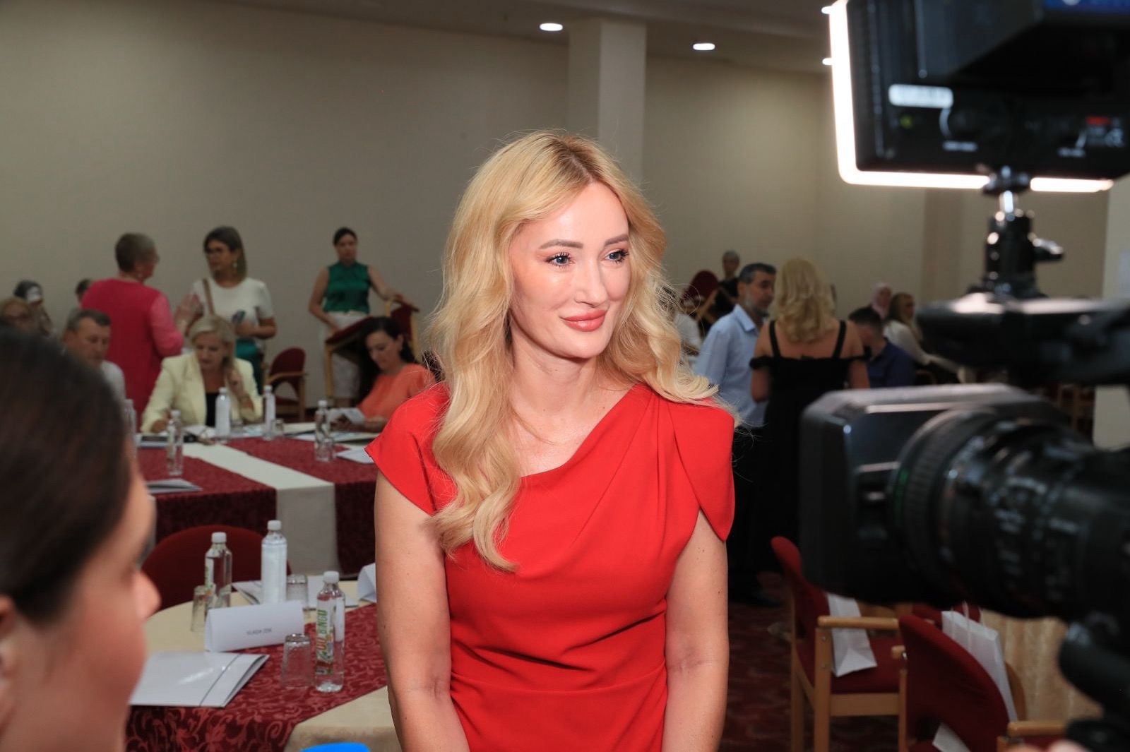 Ministrica Aida Salčinović: Objavljeni javni pozivi za podršku zdravstvenim udruženjima, pozivamo vas da se prijavite!