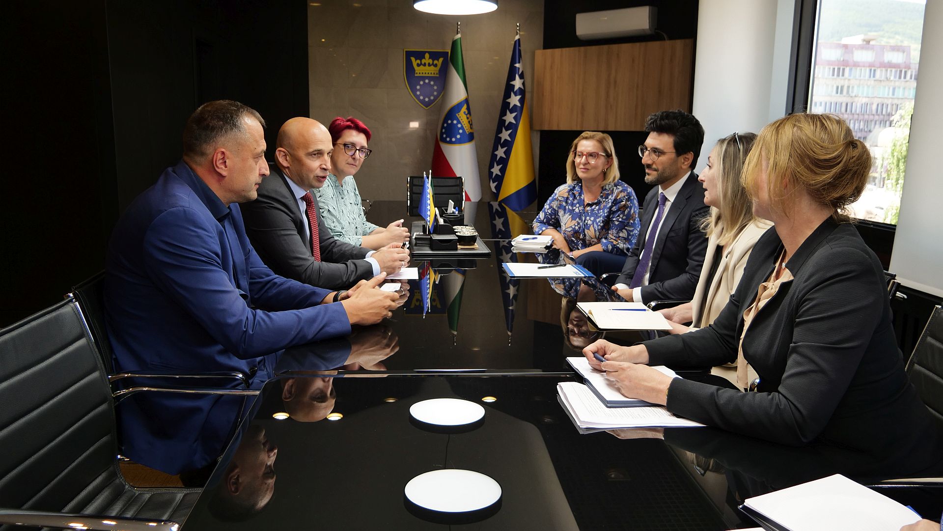 Premijer Pivić ugostio zamjenika šefa Misije OSCE-a u BiH: Zahvalnost Vladi ZDK što je posvećena prioritetima OSCE-a