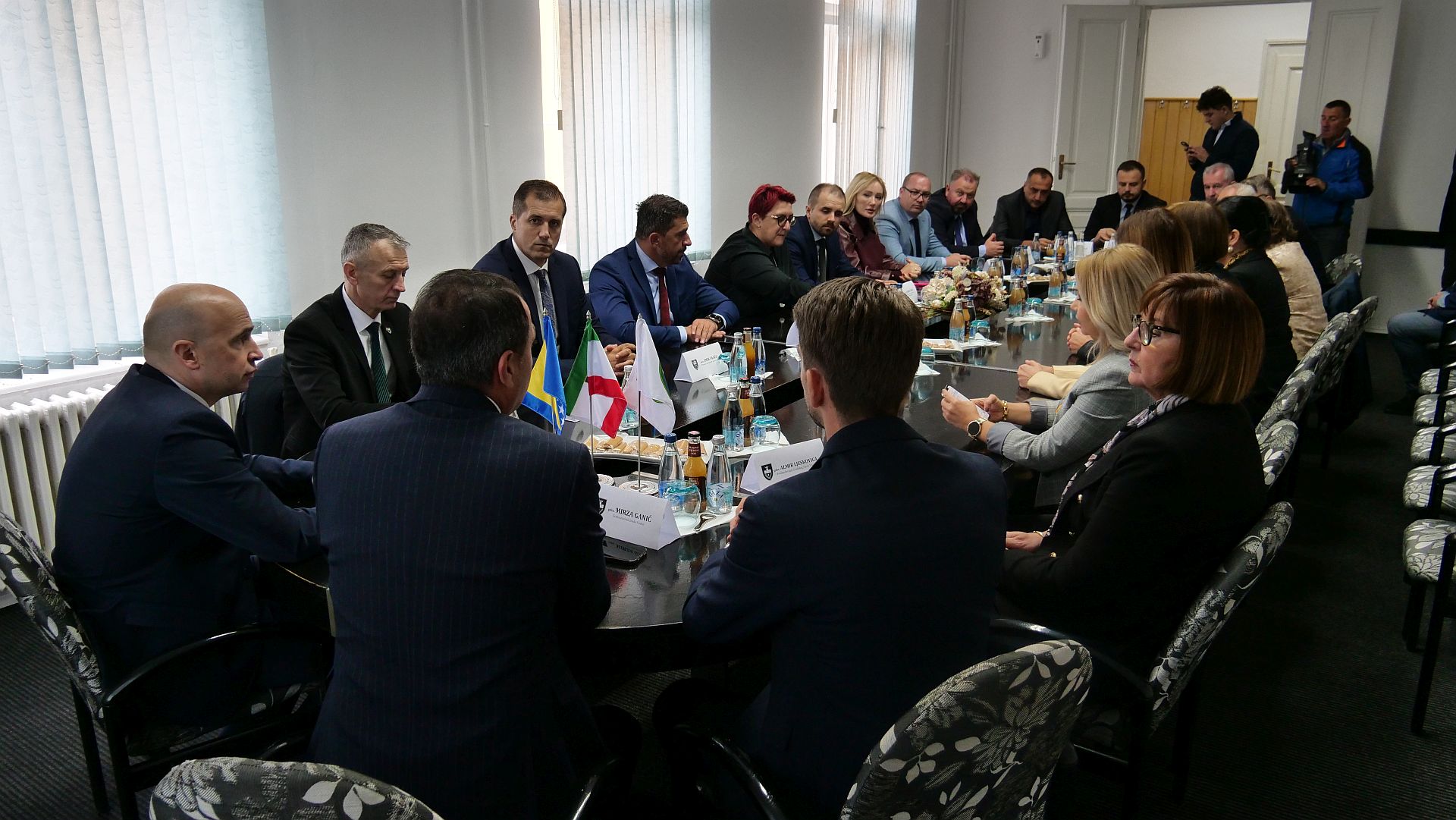 Posjeta Vlade ZDK Gradu Visoko: Zajednički projekti za dobrobit građana