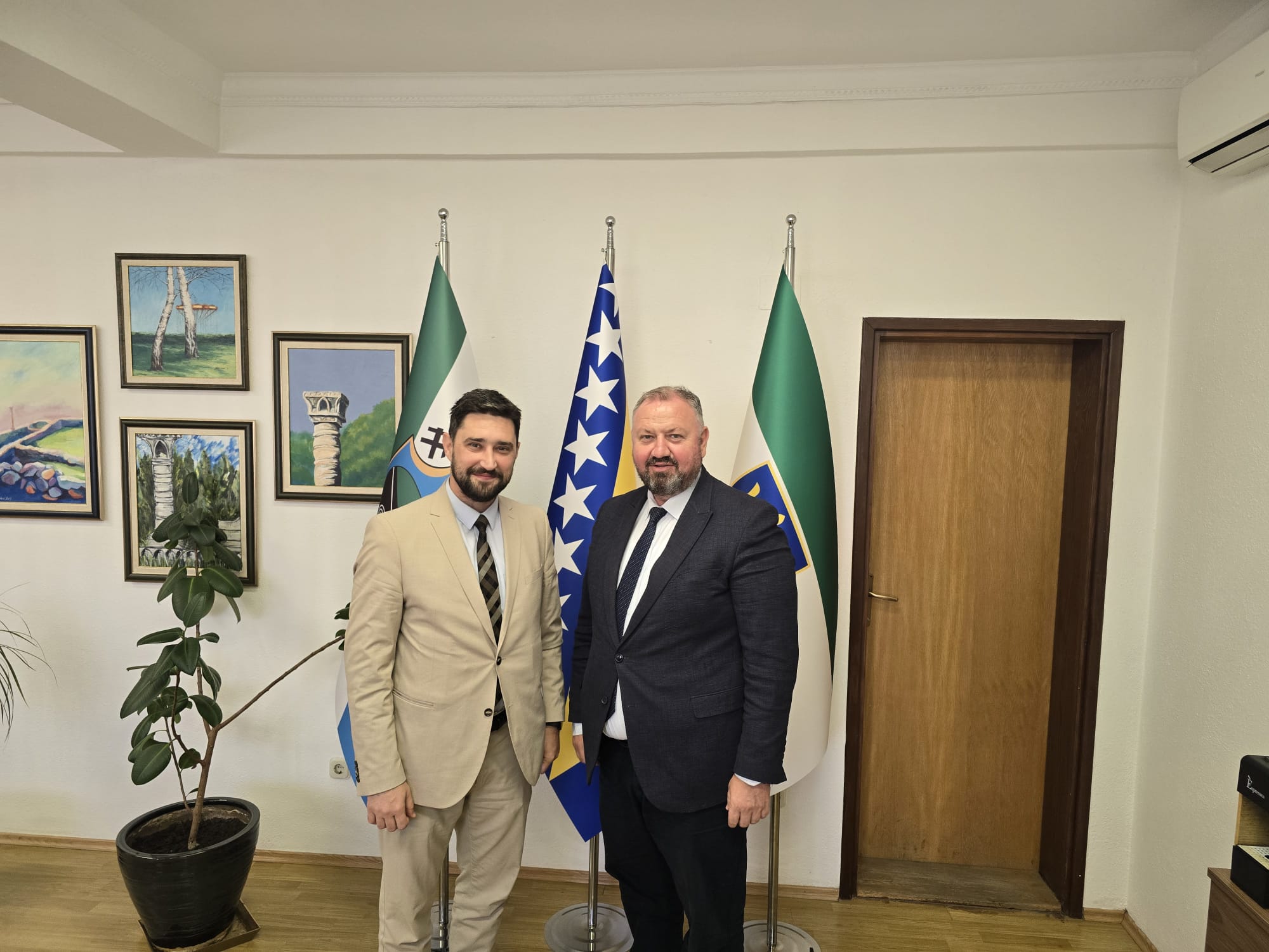 Ministar Šibonjić posjetio Brezu: Podrška strateškim projektima za razvoj lokalne zajendice