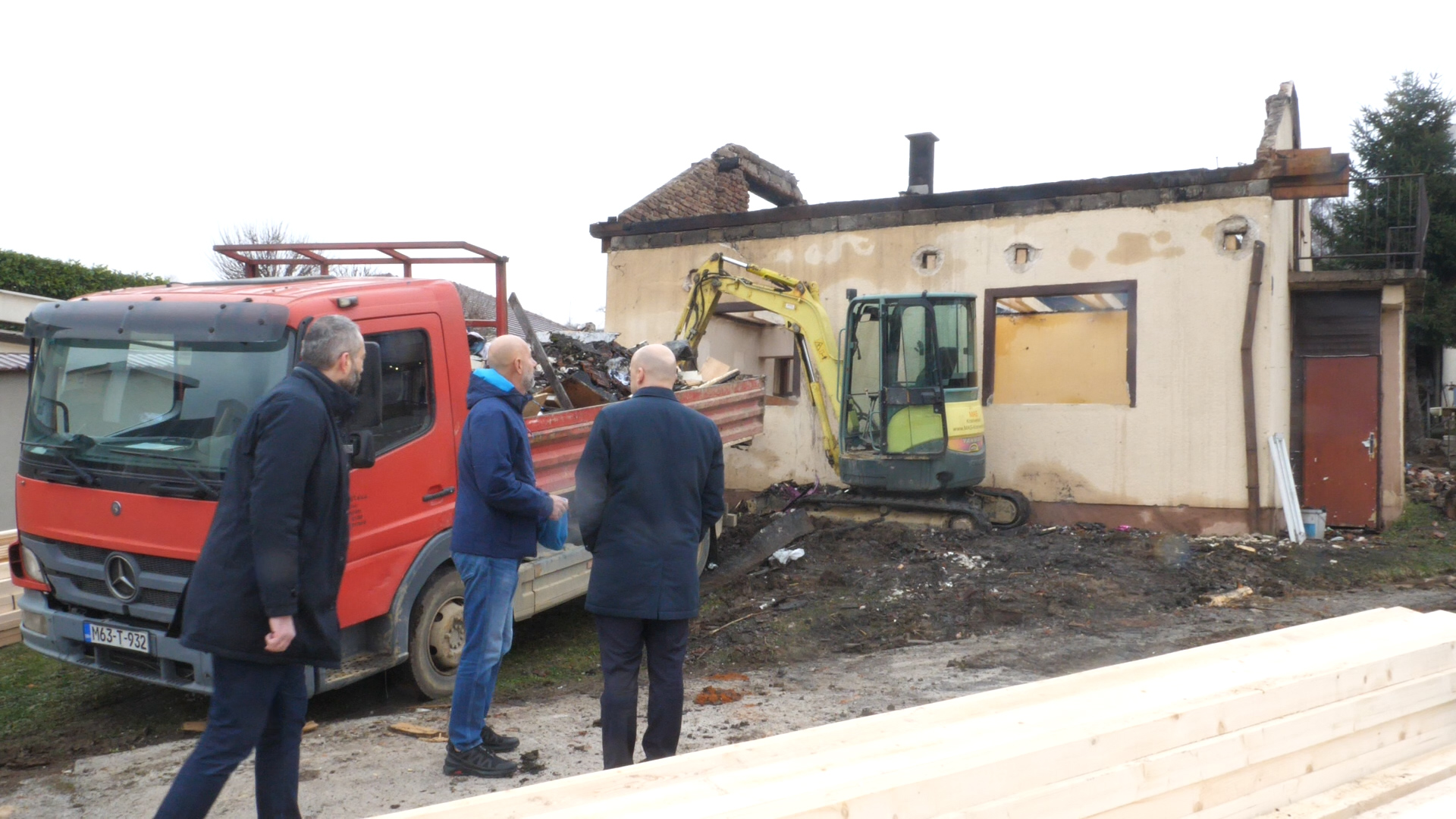 Vlada i Skupština ZDK će pomoći obnovu kuće porodice Ljubas