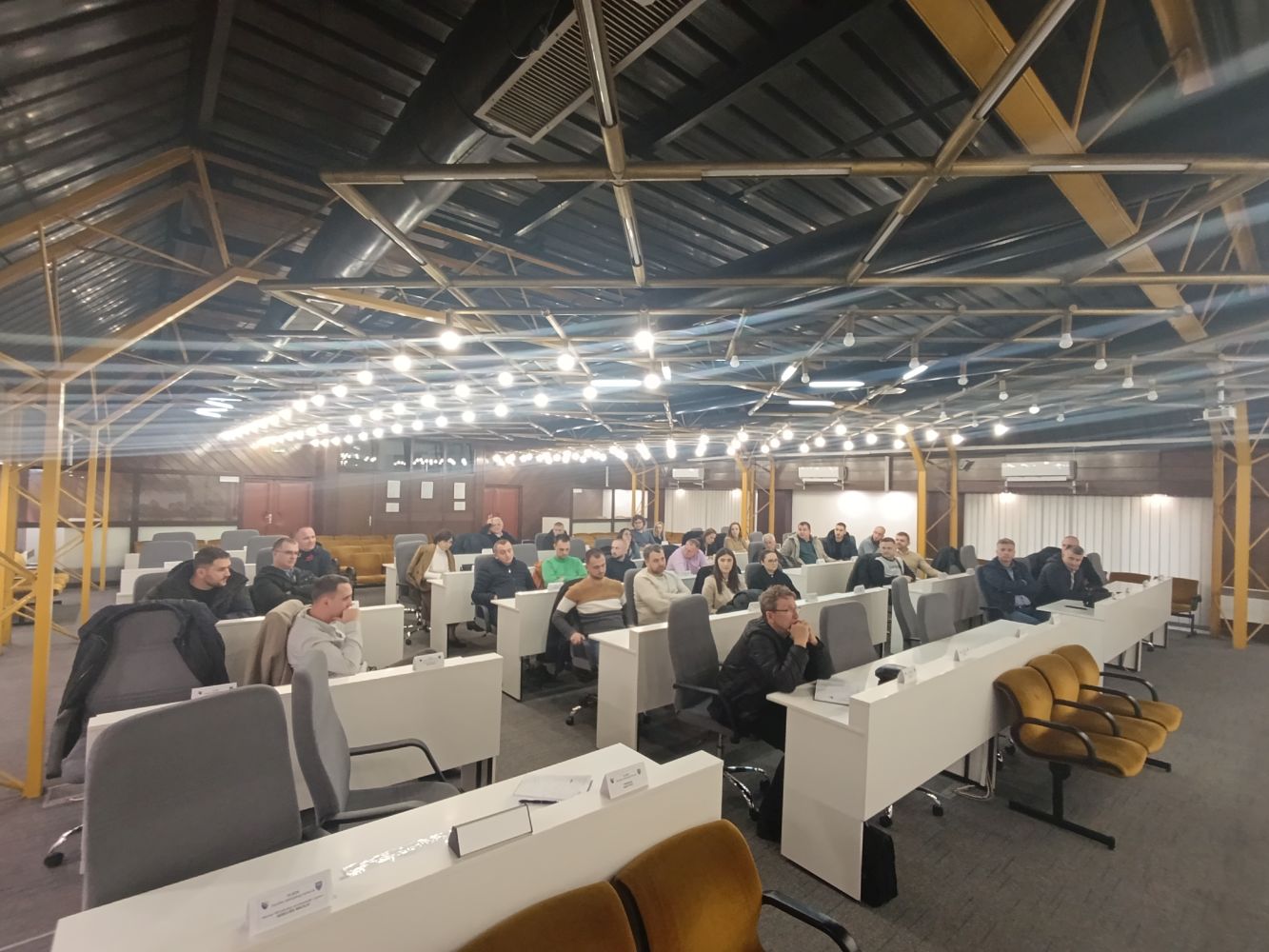 Održan sastanak sa voditeljima stanica tehničkog pregleda vozila sa područja Zeničko-dobojskog kantona