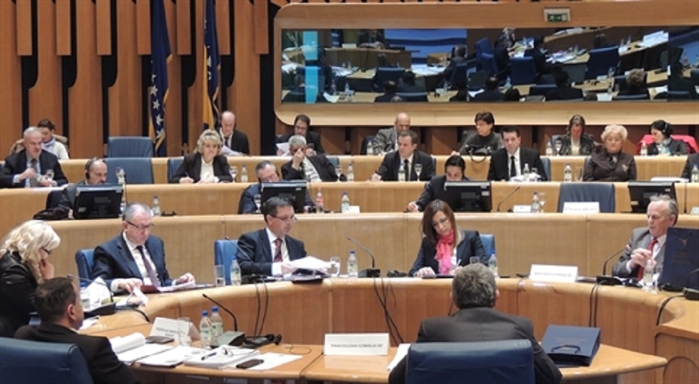 AKTIVNO PROVOĐENJE REFORME PRAVOSUĐA U BiH