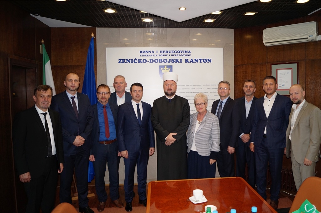 MUFTIJA DIZDAREVIĆ I GLAVNI IMAMI POSJETILI PREMIJERA GANIĆA