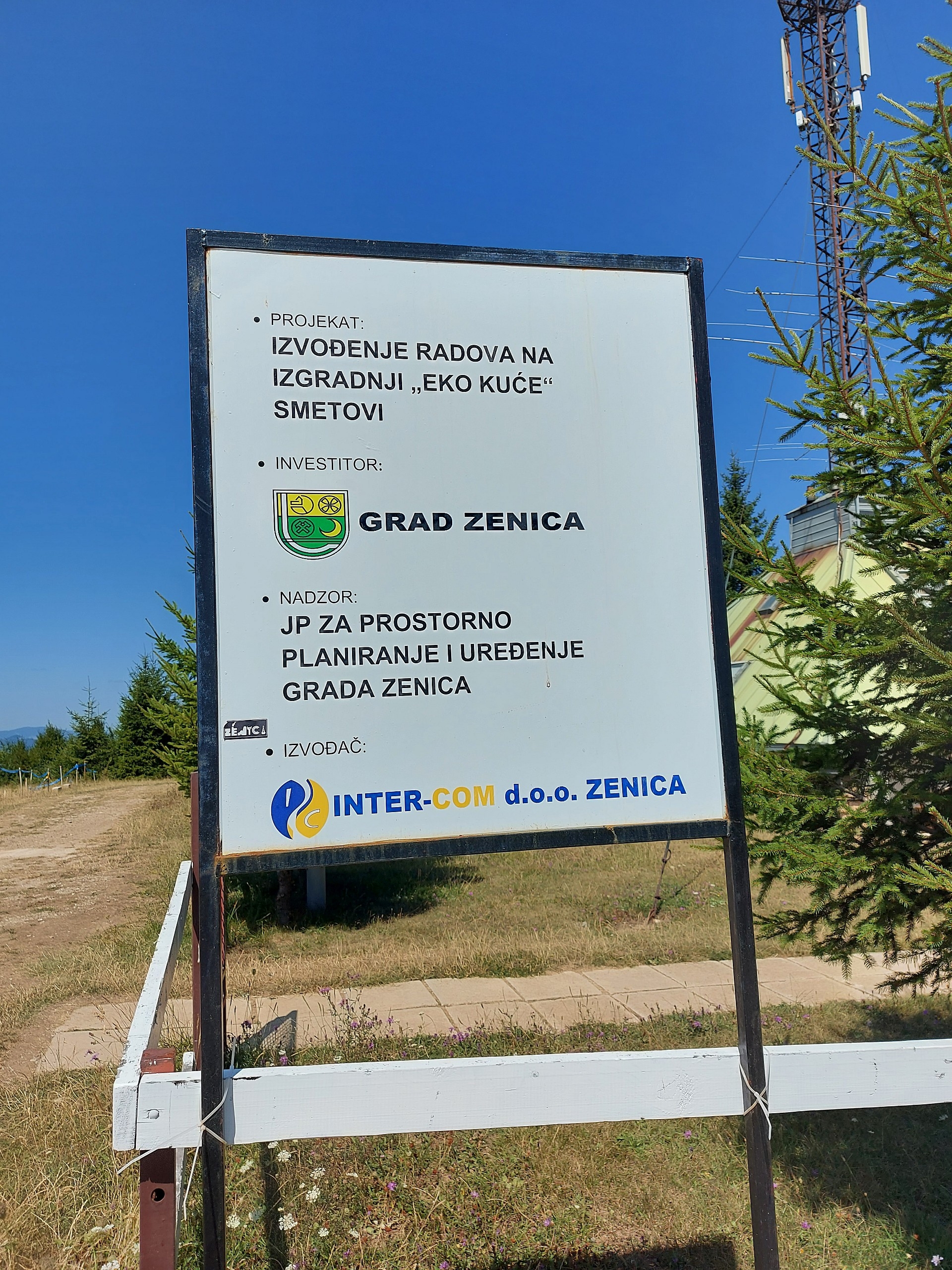 EKO KUĆA SMETOVI JE ZAJEDNIČKI PROJEKAT MINISTARSTVA ZA PROSTORNO UREĐENJE, PROMET I KOMUNIKACIJE I ZAŠTITU OKOLIŠA I GRADA ZENICA