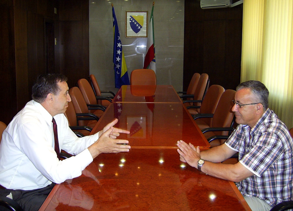 premijer Plevljak se susreo sa vlasnikom maglajske mljekare