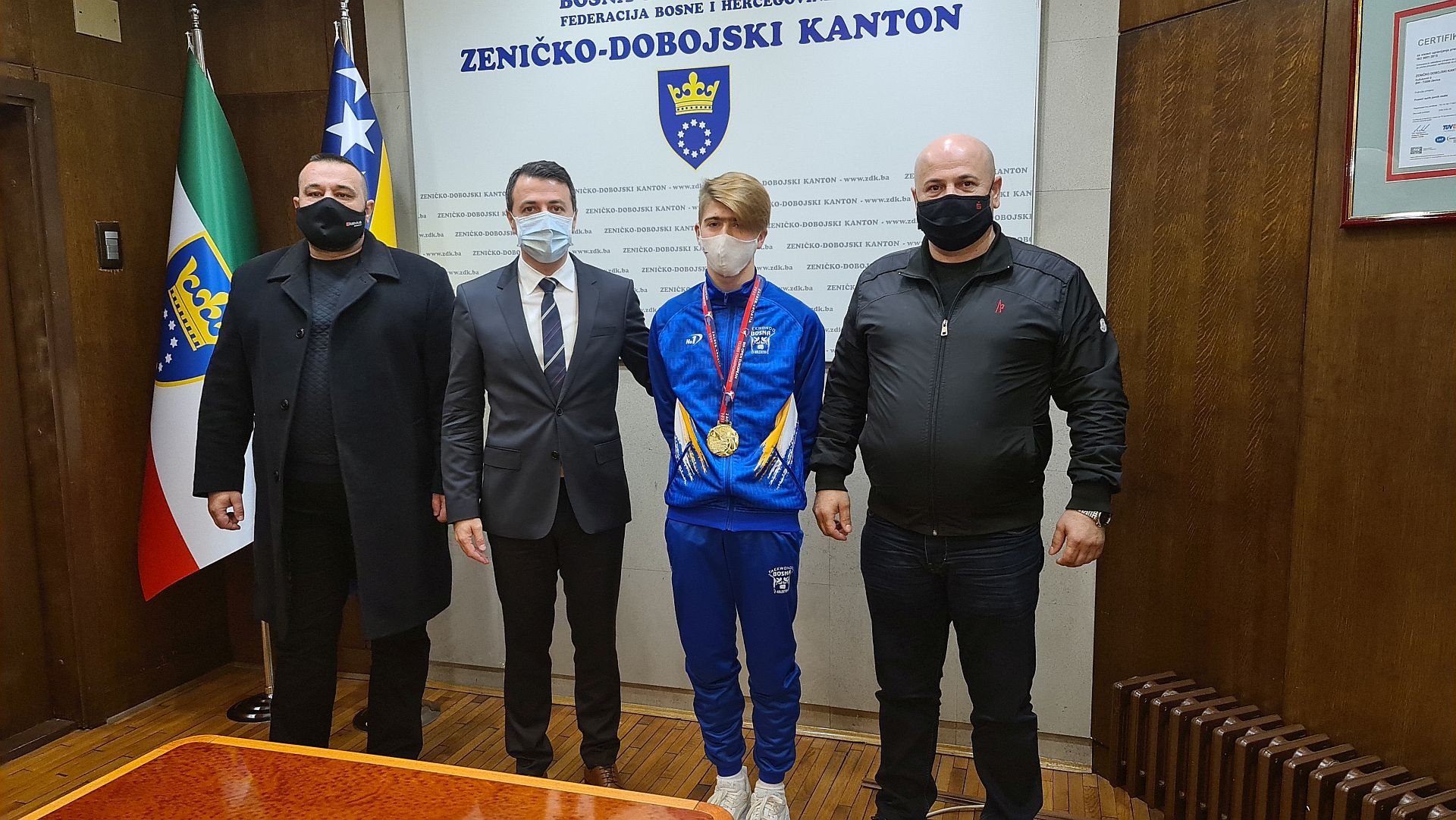 PREMIJER GANIĆ PRIMIO FAHRUDINA ADILOVIĆA, KADETSKOG PRVAKA EVROPE U TAEKWONDOU