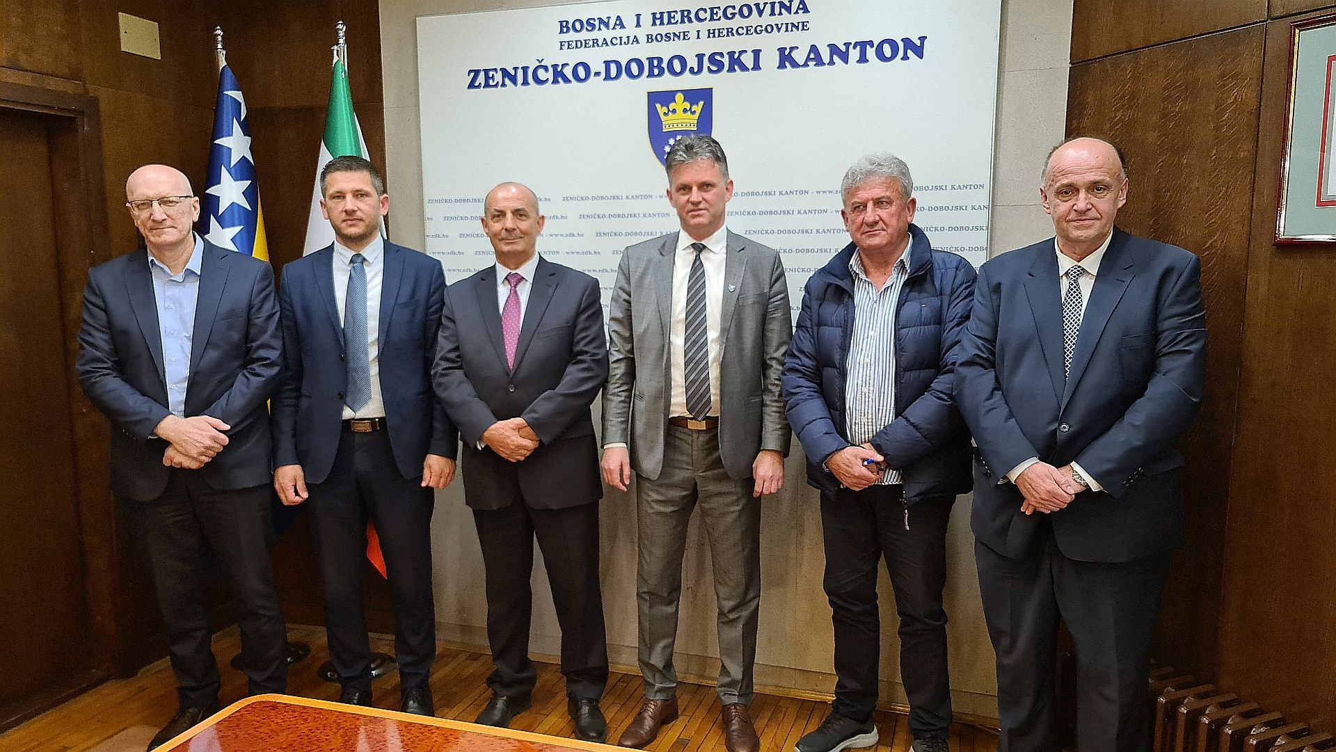 POTPISAN NOVI KOLEKTIVNI UGOVOR SA SINDIKATOM RADNIKA UPOSLENIH U ZDRAVSTVU ZDK, DOGOVORENO POVEĆANJE PLAĆE OD 11 POSTO