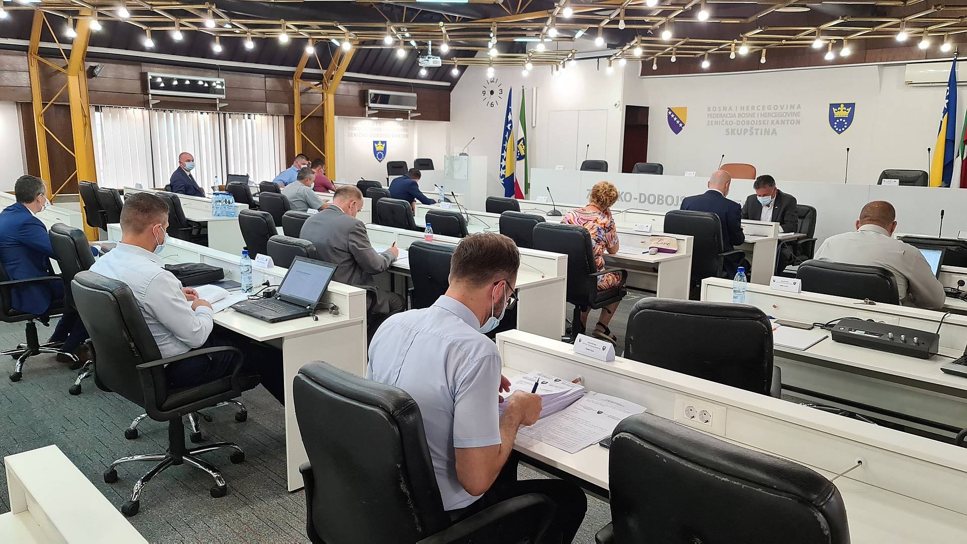 VLADA ZDK PRODUŽILA EPIDEMIOLOŠKE MJERE ZA JOŠ 14 DANA