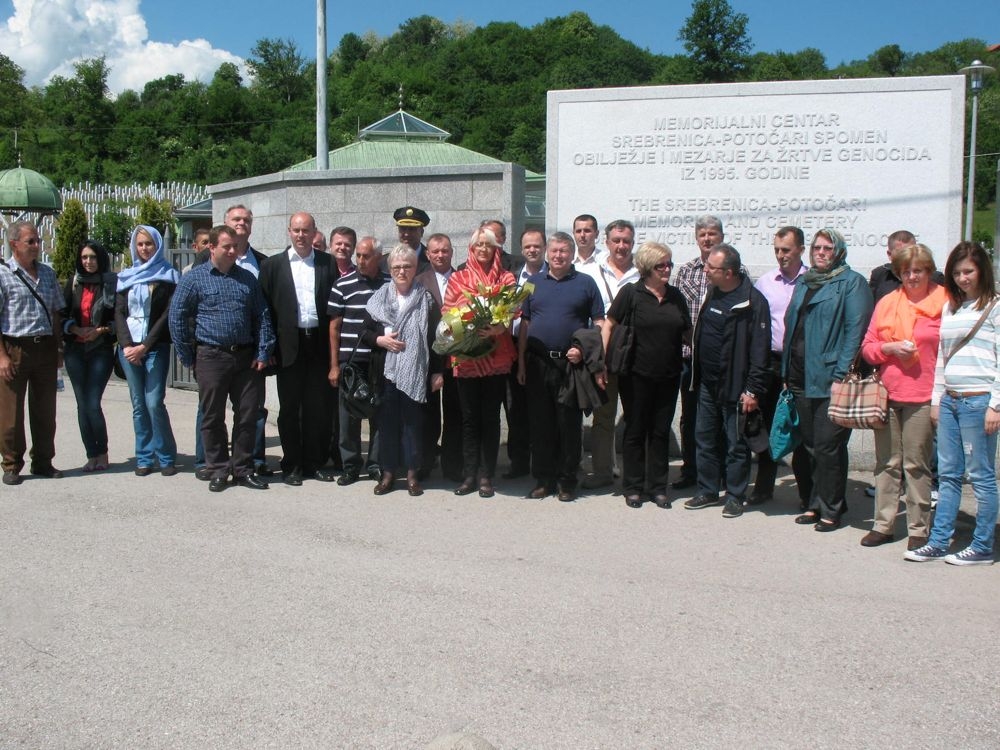 Delegacija Zeničko-dobojskog kantona u posjeti Srebrenici