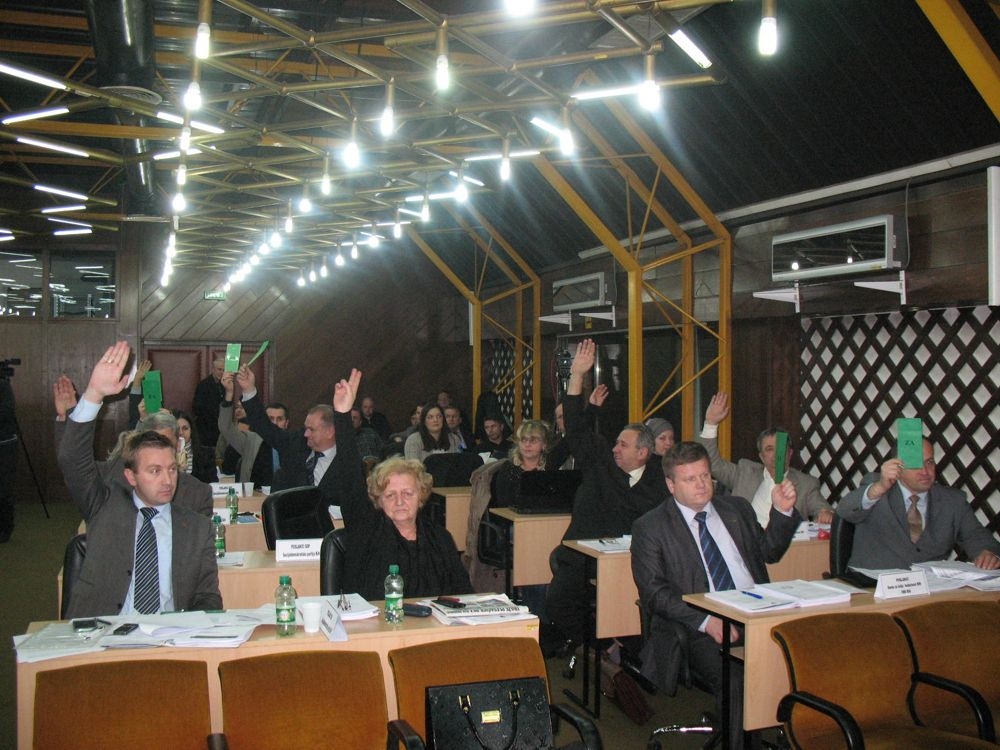 USVOJEN BUDŽET ZENIČKO-DOBOJSKOG KANTONA ZA 2014. GODINU