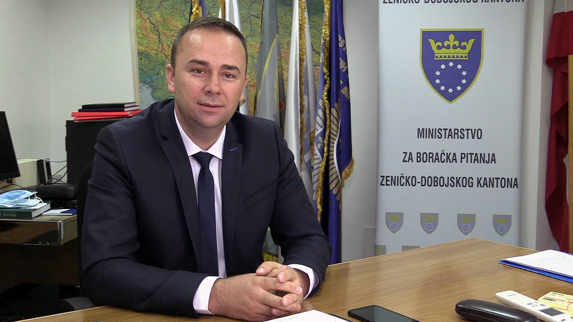 OBJAVLJEN JAVNI POZIV ZA ZAPOŠLJAVANJE I SAMOZAPOŠLJAVANJE BORAČKE POPULACIJE U ZDK