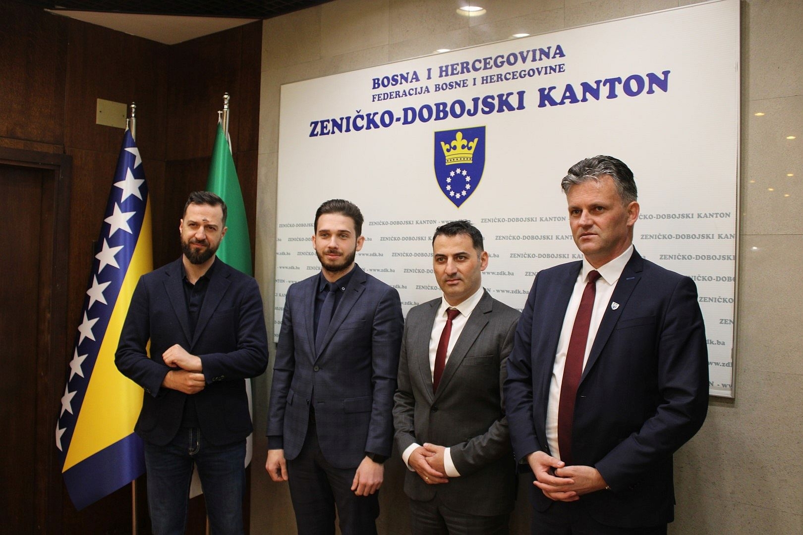 MINISTAR ISAK I NAČELNIK BAJTAREVIĆ POTPISALI SPORAZUM: VLADA ZDK PODRŽALA REKONSTRUKCIJU EKO-KUĆE NA PONIJERIMA SA 150.000 KM