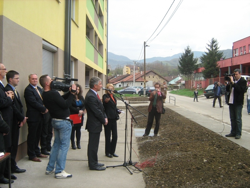 Odobrena sredstva za još jednu zgradu za stanare porušenih zeničkih kasina