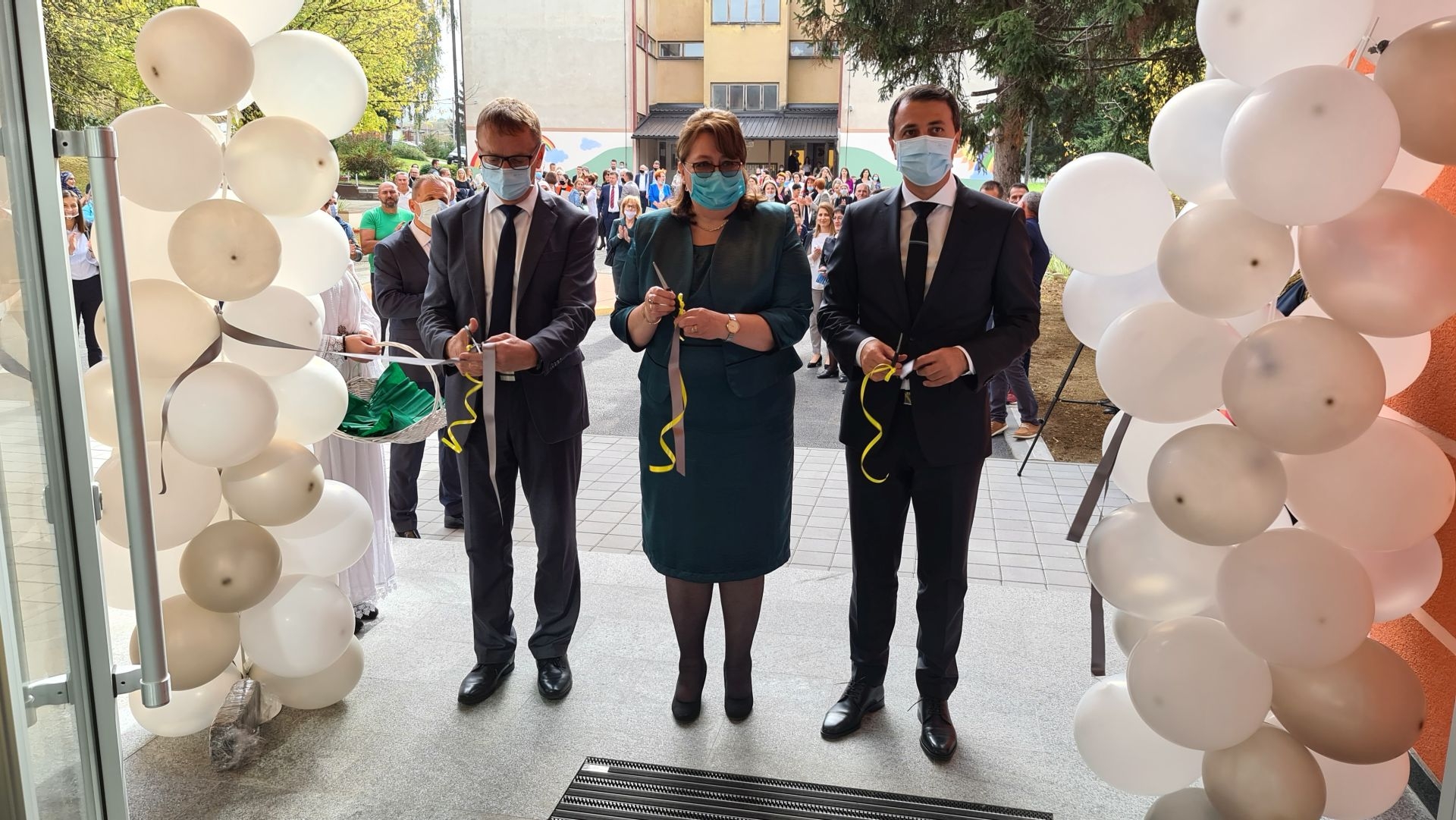 OŠ MULA MUSTAFA BAŠESKIJA VISOKO NA SVJETSKI DAN UČITELJA DOBILA NOVU ŠKOLSKU ZGRADU