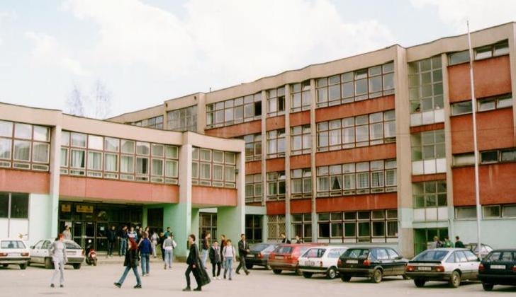 OD SUTRA TOPLI RADIJATORI U SVIM ŠKOLAMA