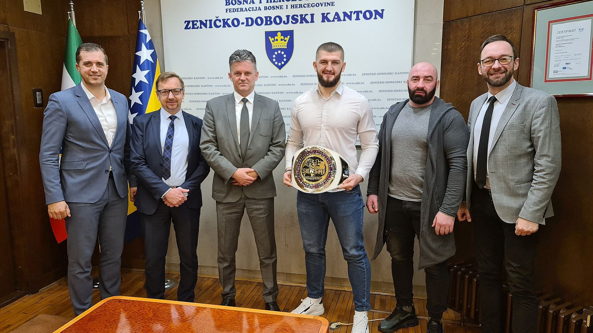 PREMIJER BAŠIĆ I MINISTAR KOZLIĆ PRIMILI AHMEDA KRNJIĆA I TRENERA MIRZU PJANIĆA