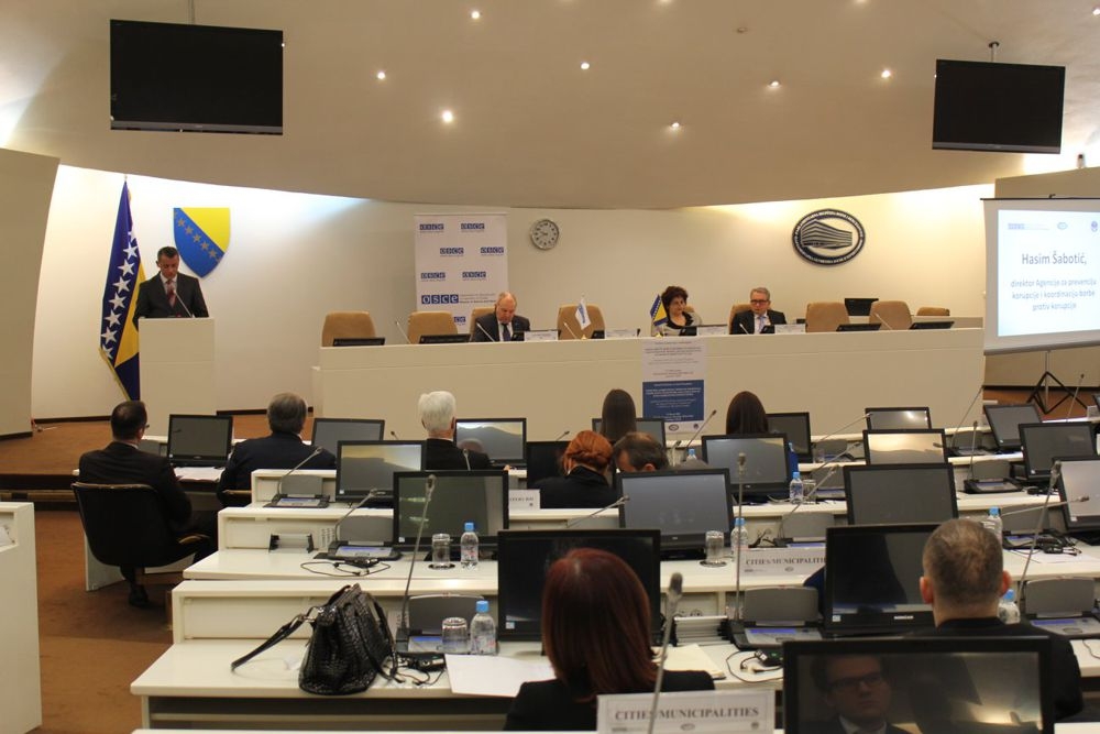 ODRŽANA GODIŠNJA KONFERENCIJA–„BORBA PROTIV KORUPCIJE KROZ UNAPREĐENJE ZAKONODAVNOG OKVIRA I JAČANJE KAPACITETA ANTIKORUPCIJSKIH INSTITUCIJA“