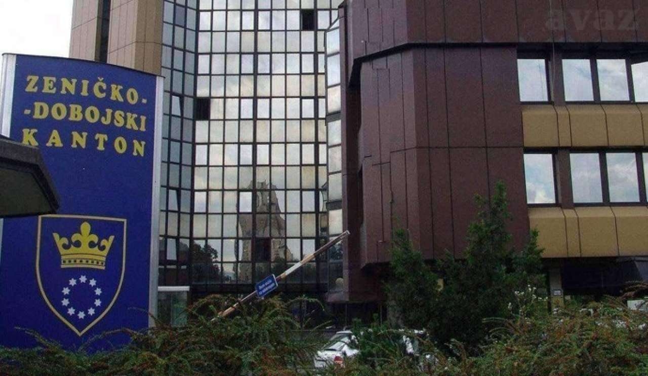 Strategija za borbu protiv korupcije i Akcioni plan borbe protiv korupcije  Vlade Zeničko-dobojskog kantona - engleski jezik