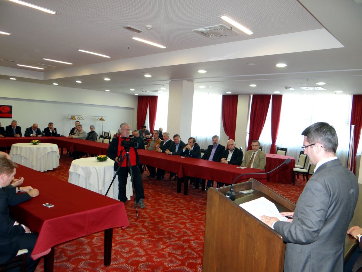 Premijer Plevljak prisustvovao dodjeli priznanja „Muderris M. S. ef. Serdarević“