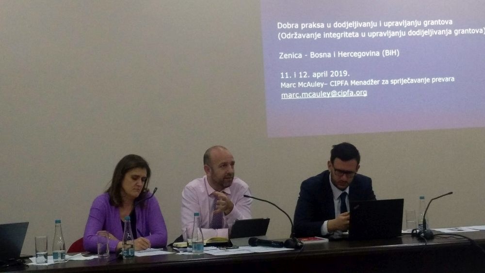 AKTIVNOSTI TIMA VLADE ZA BORBU PROTIV KORUPCIJE: ODRŽANA RADIONICA DOBRE PRAKSE U DODJELI I UPRAVLJANJU GRANTOVIMA