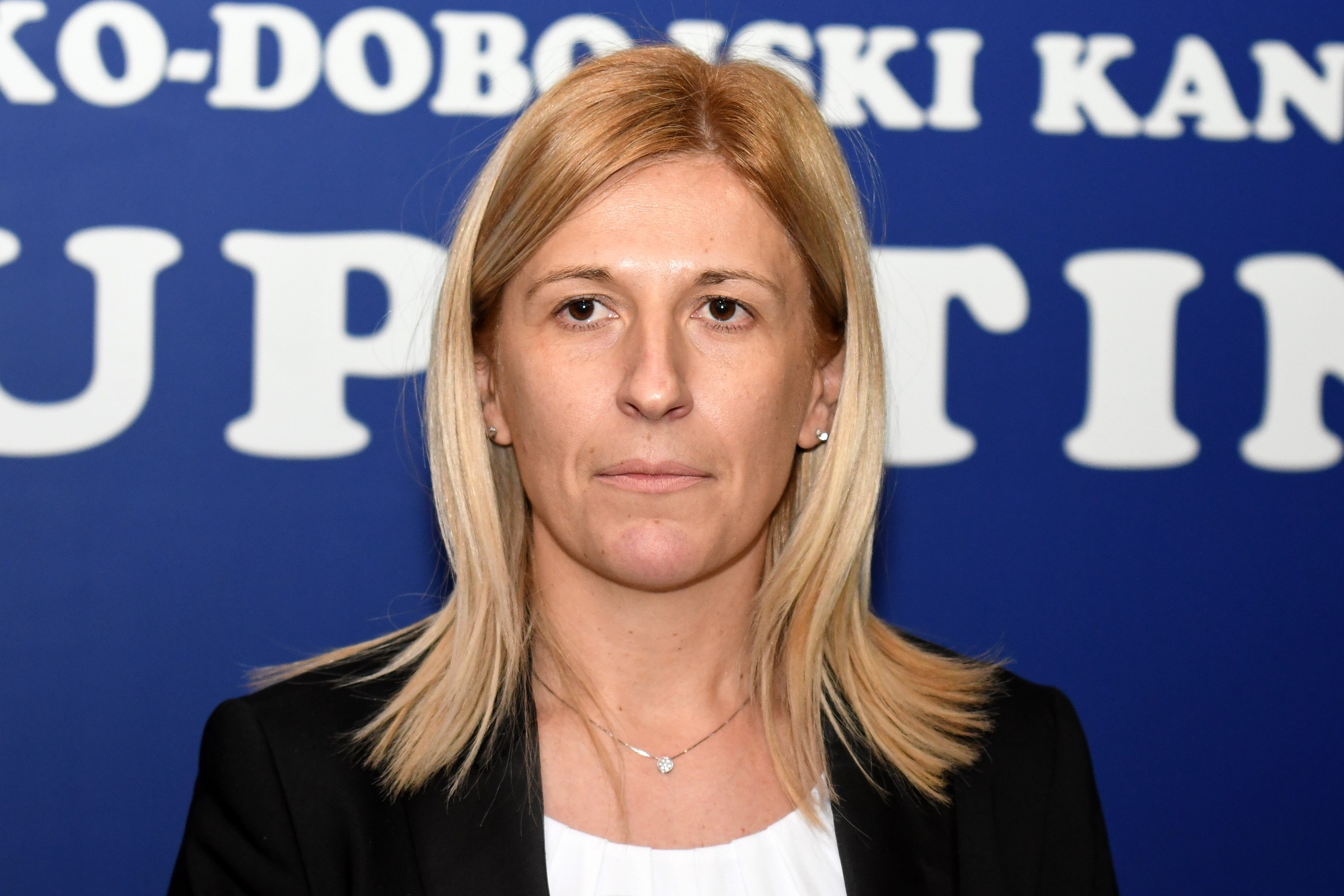 PREMIJERKA MEHMEDIĆ UPUTILA ČESTITKU ZA BOŽIĆ