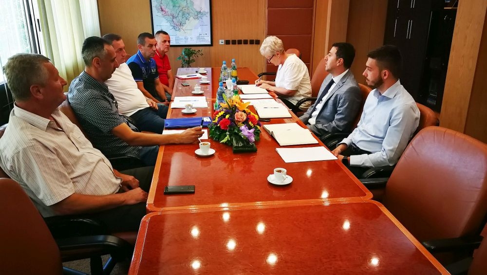 UDRUŽENJE TAKSI PRIJEVOZNIKA ĆE PRIPREMITI PREDNACRT ZAKONA O TAKSI PRIJEVOZU U ZDK