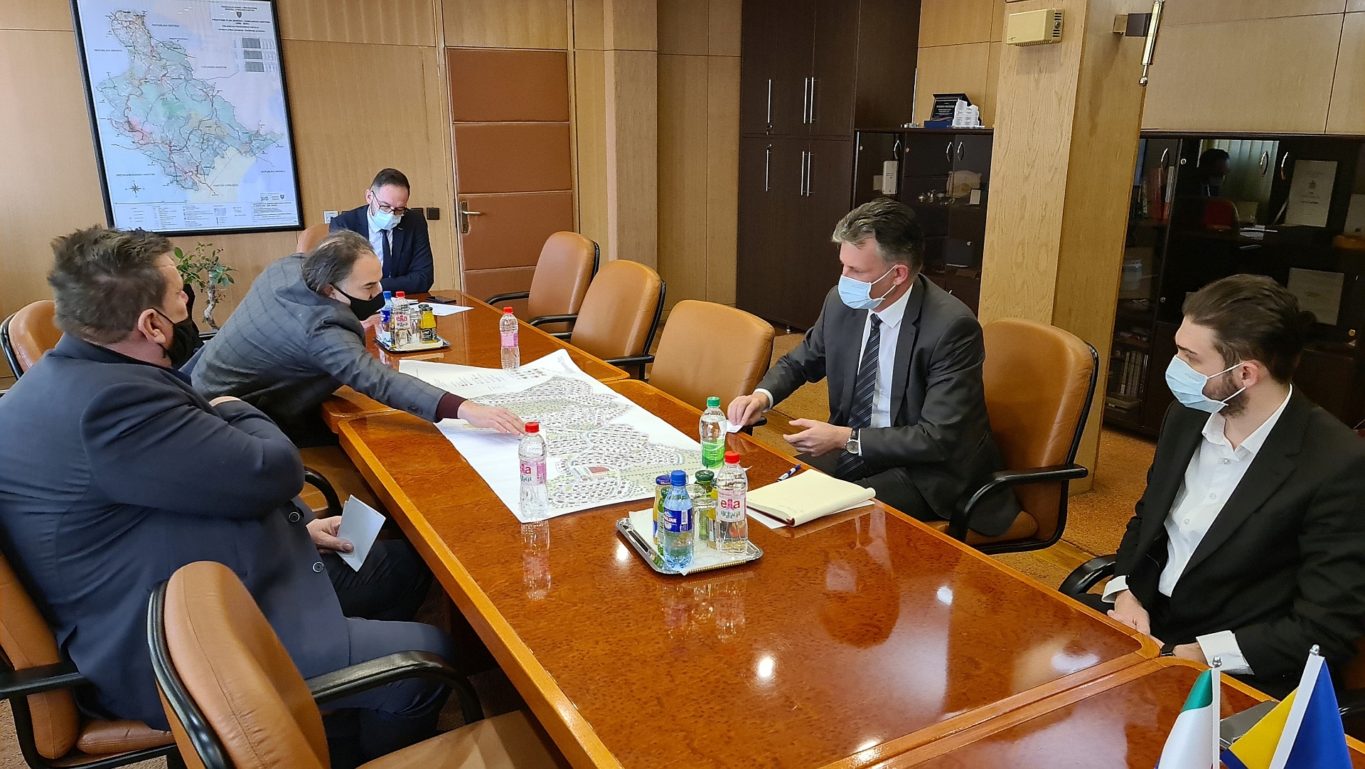 PREMIJER BAŠIĆ PRUŽIO PODRŠKU VELIKOJ INVESTICIJI U TURIZAM OPĆINE VAREŠ