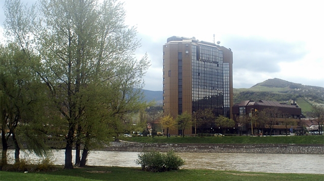 SUTRA ISPLATA PLAĆA ZA JUNI 2014. GODINE