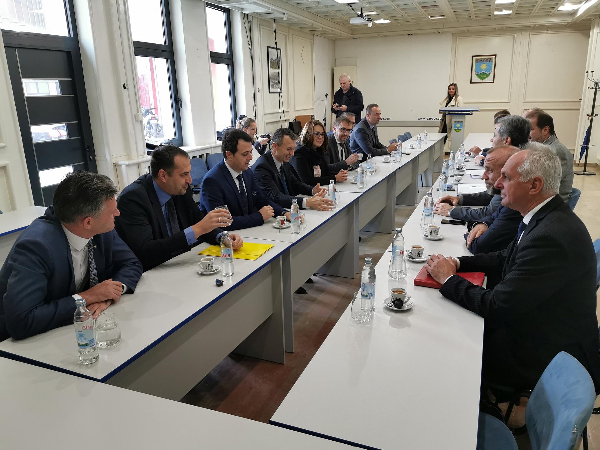 VLADA ZDK BORAVILA U POSJETI OPĆINI ŽEPČE